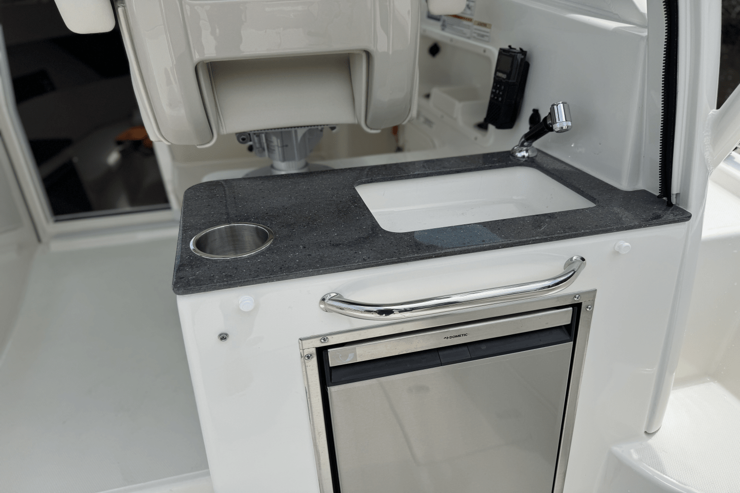 2025 Boston Whaler 285 Conquest Image Thumbnail #14