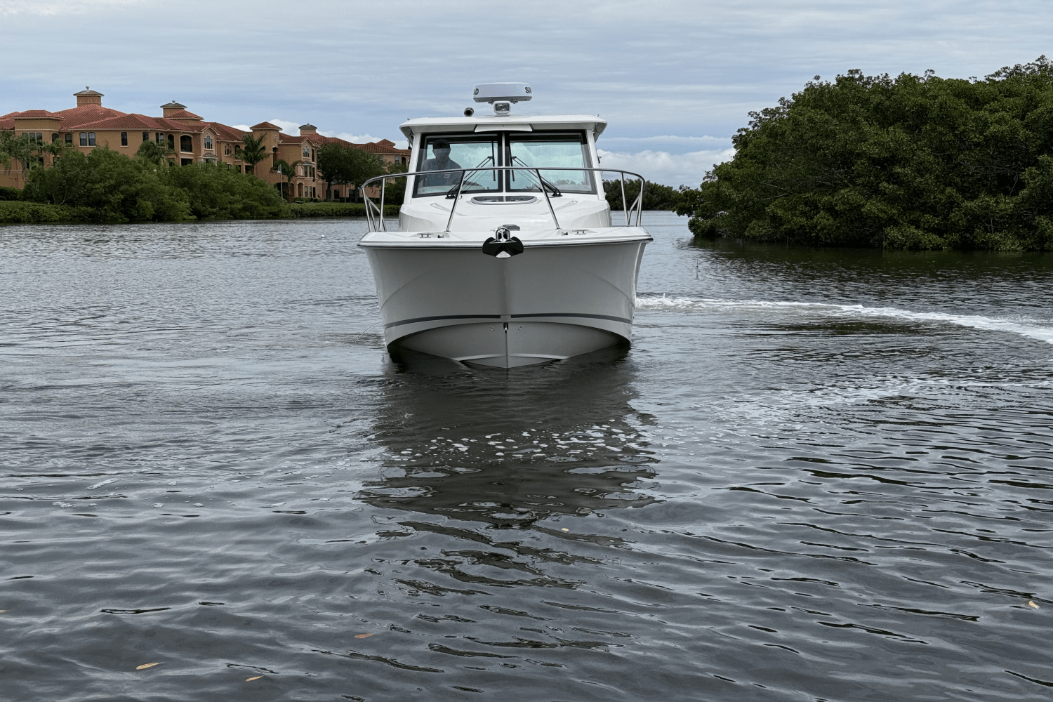 2025 Boston Whaler 285 Conquest Image Thumbnail #8