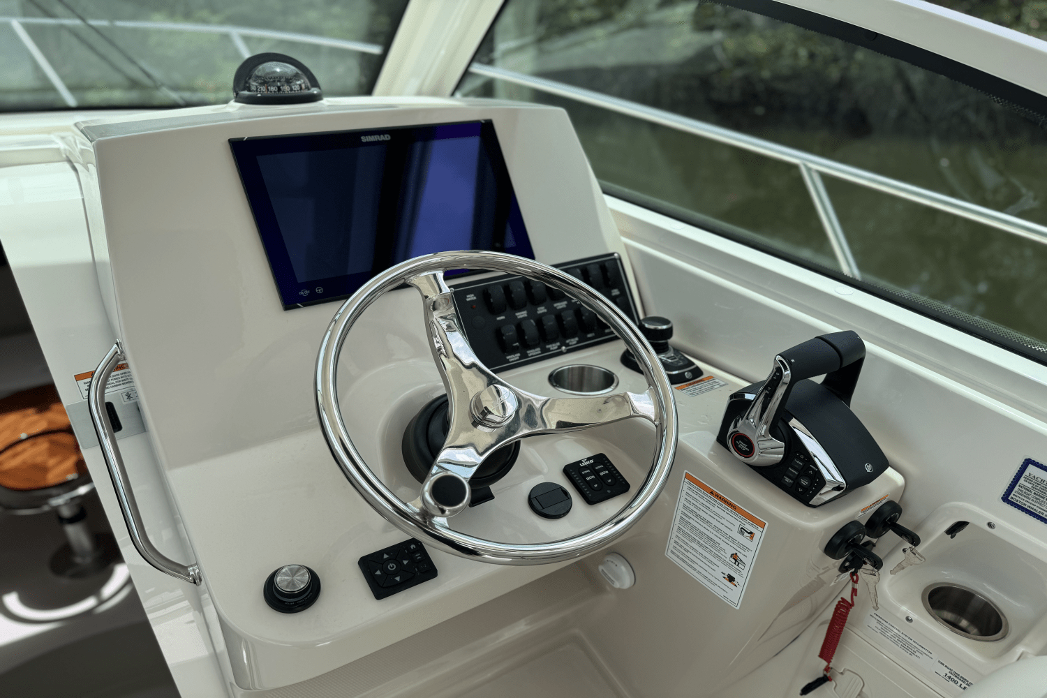 2025 Boston Whaler 285 Conquest Image Thumbnail #18