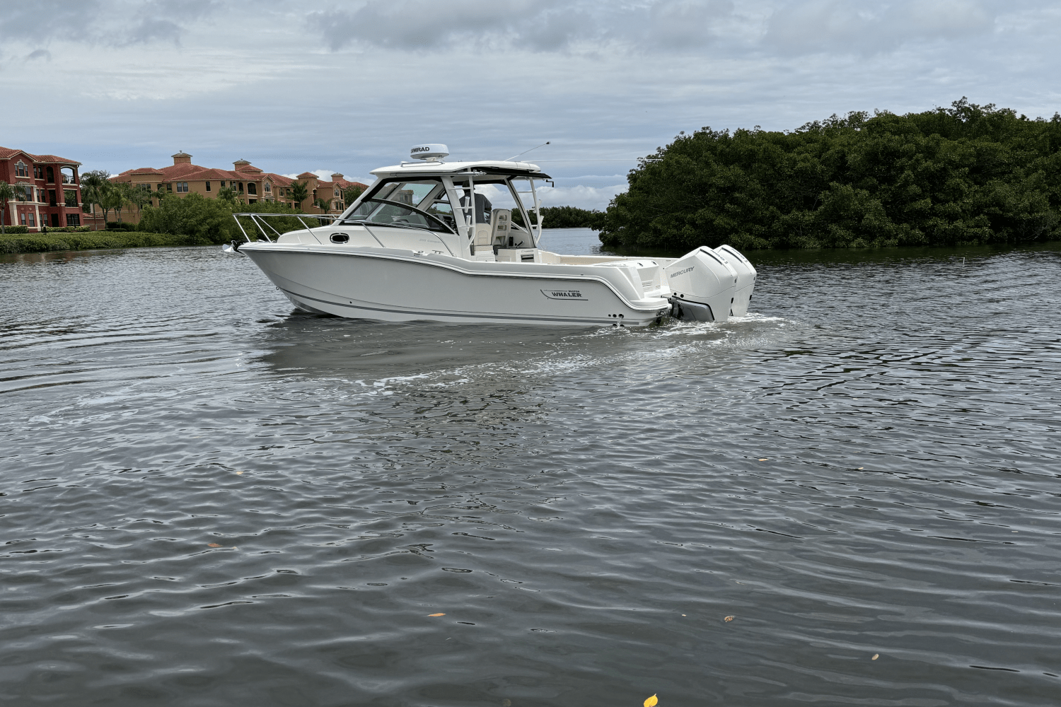 2025 Boston Whaler 285 Conquest Image Thumbnail #6