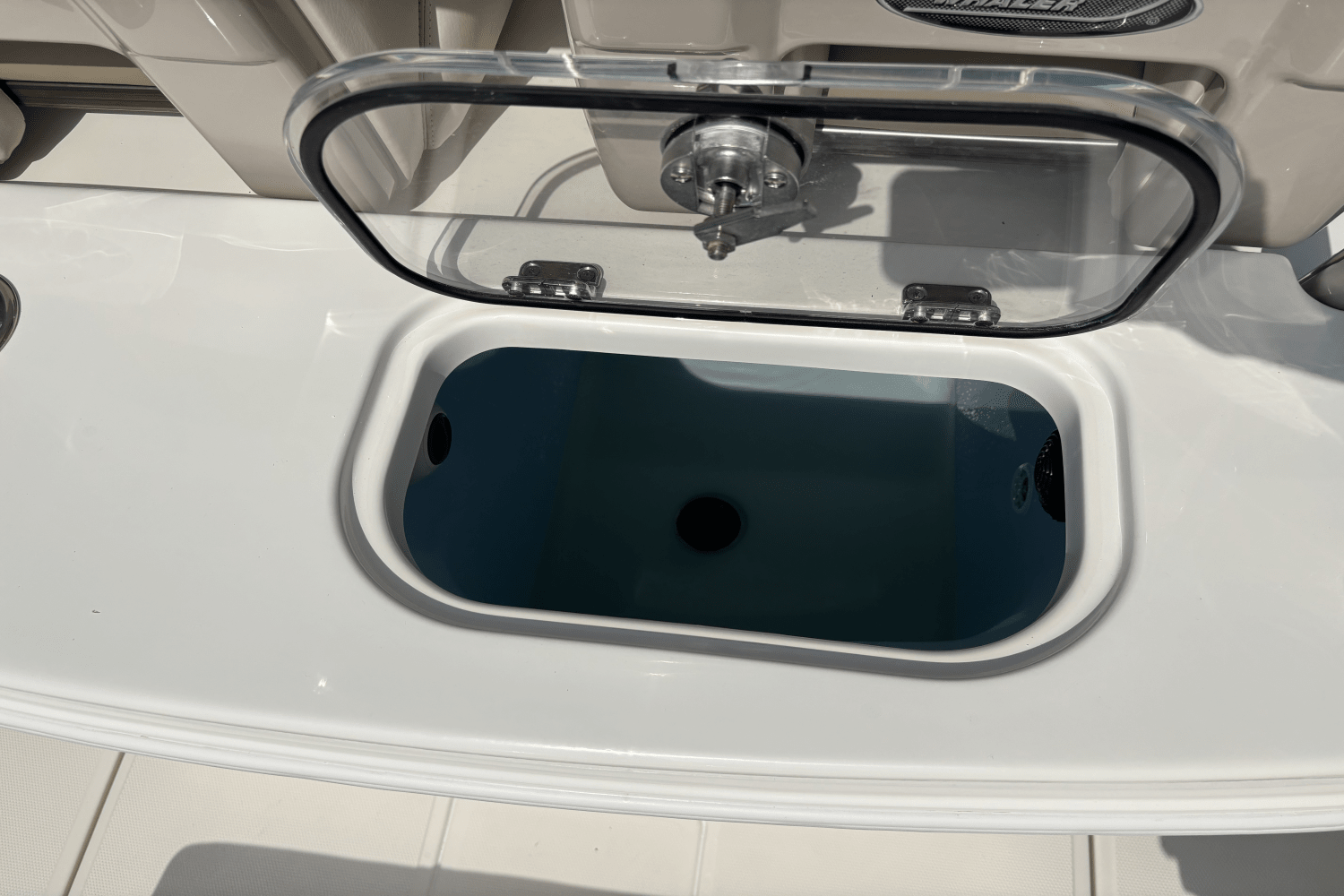 2025 Boston Whaler 250 Outrage Image Thumbnail #7