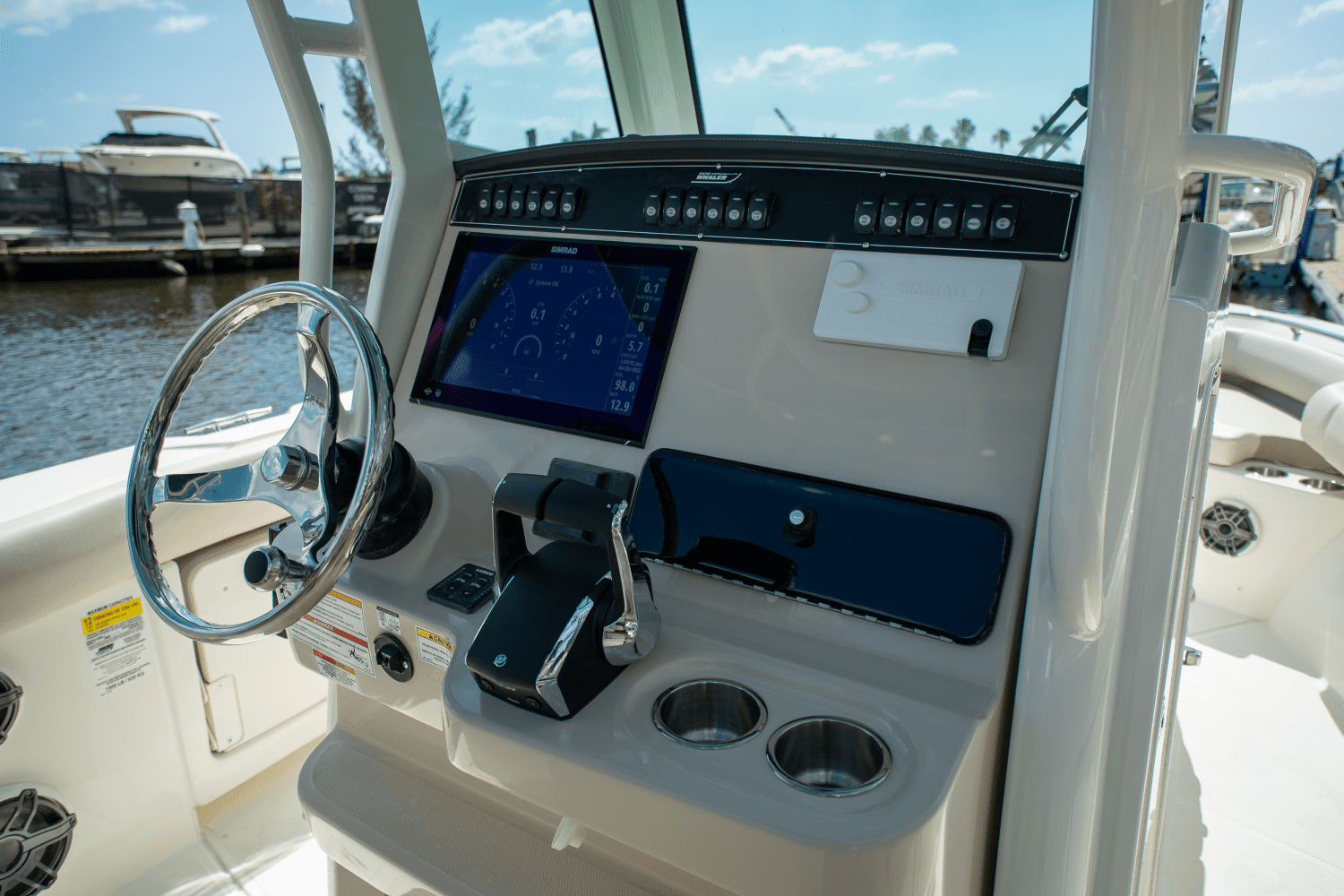 2025 Boston Whaler 250 Outrage Image Thumbnail #13
