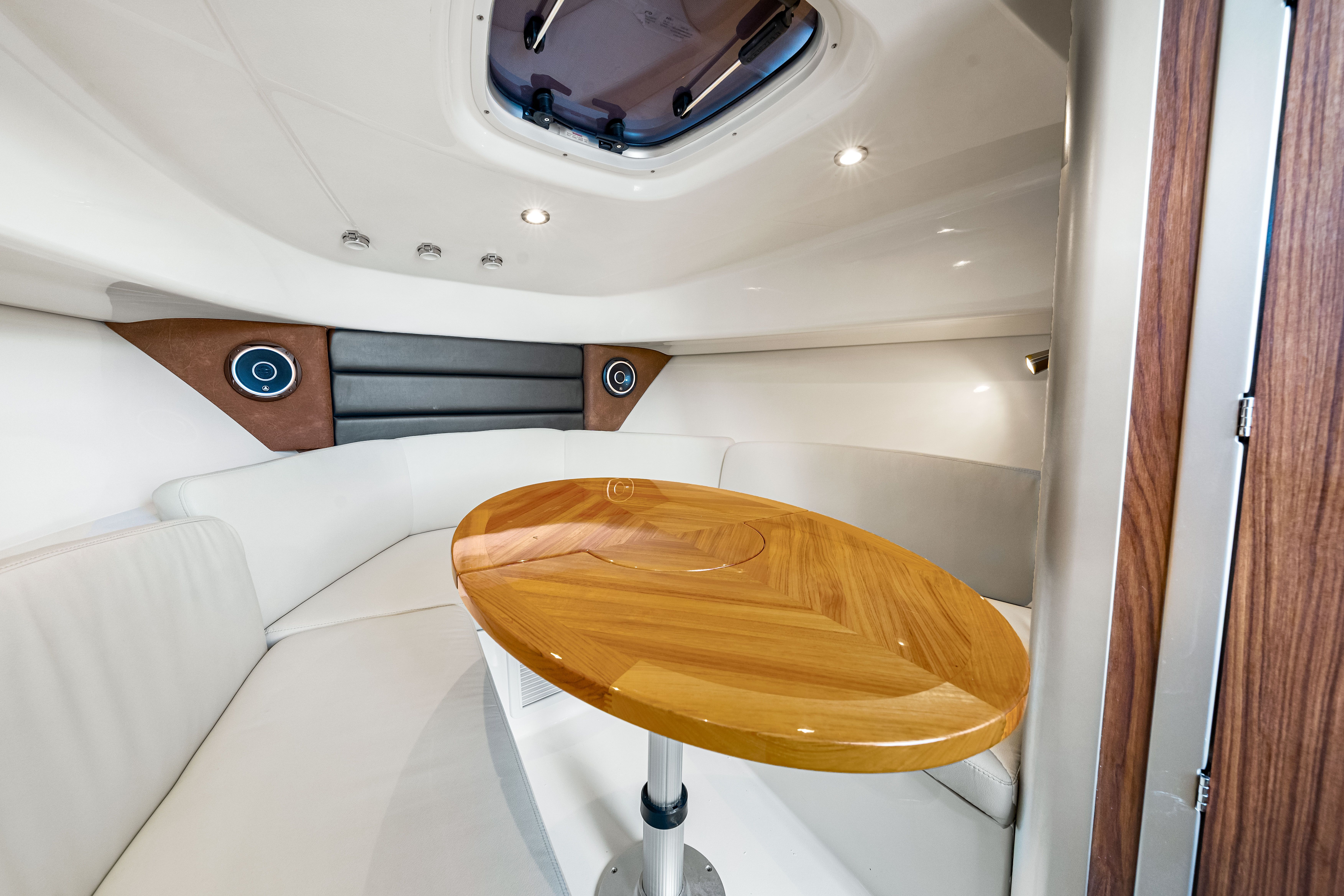 2026 Boston Whaler 285 Conquest Image Thumbnail #32