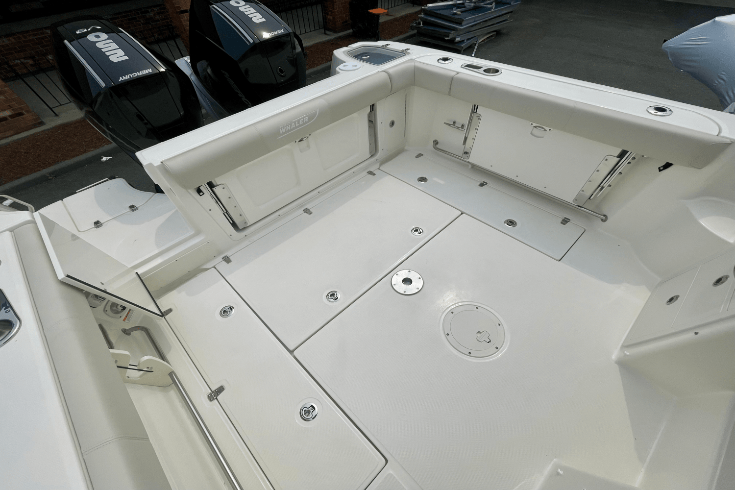 2025 Boston Whaler 285 Conquest Image Thumbnail #4