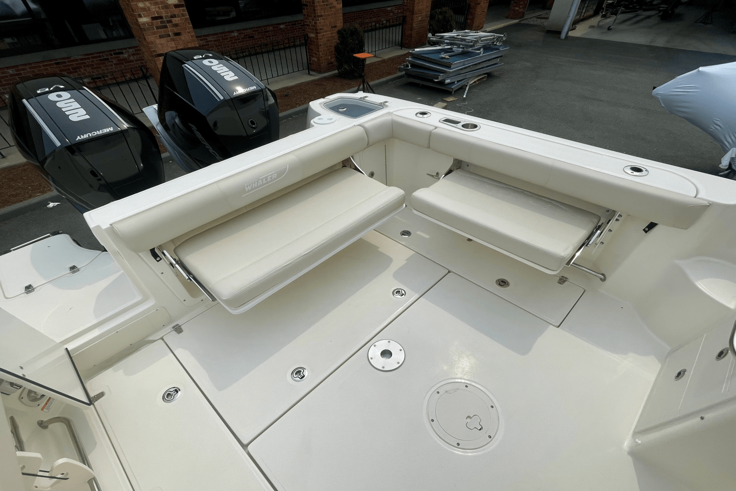 2025 Boston Whaler 285 Conquest Image Thumbnail #6