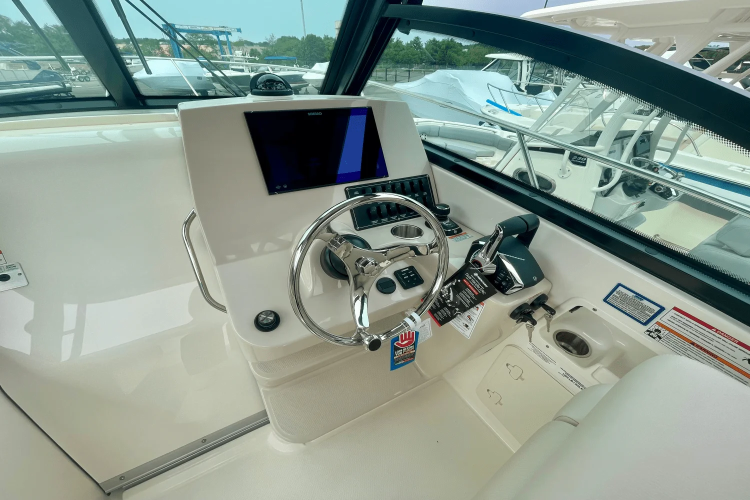 2025 Boston Whaler 285 Conquest Image Thumbnail #18