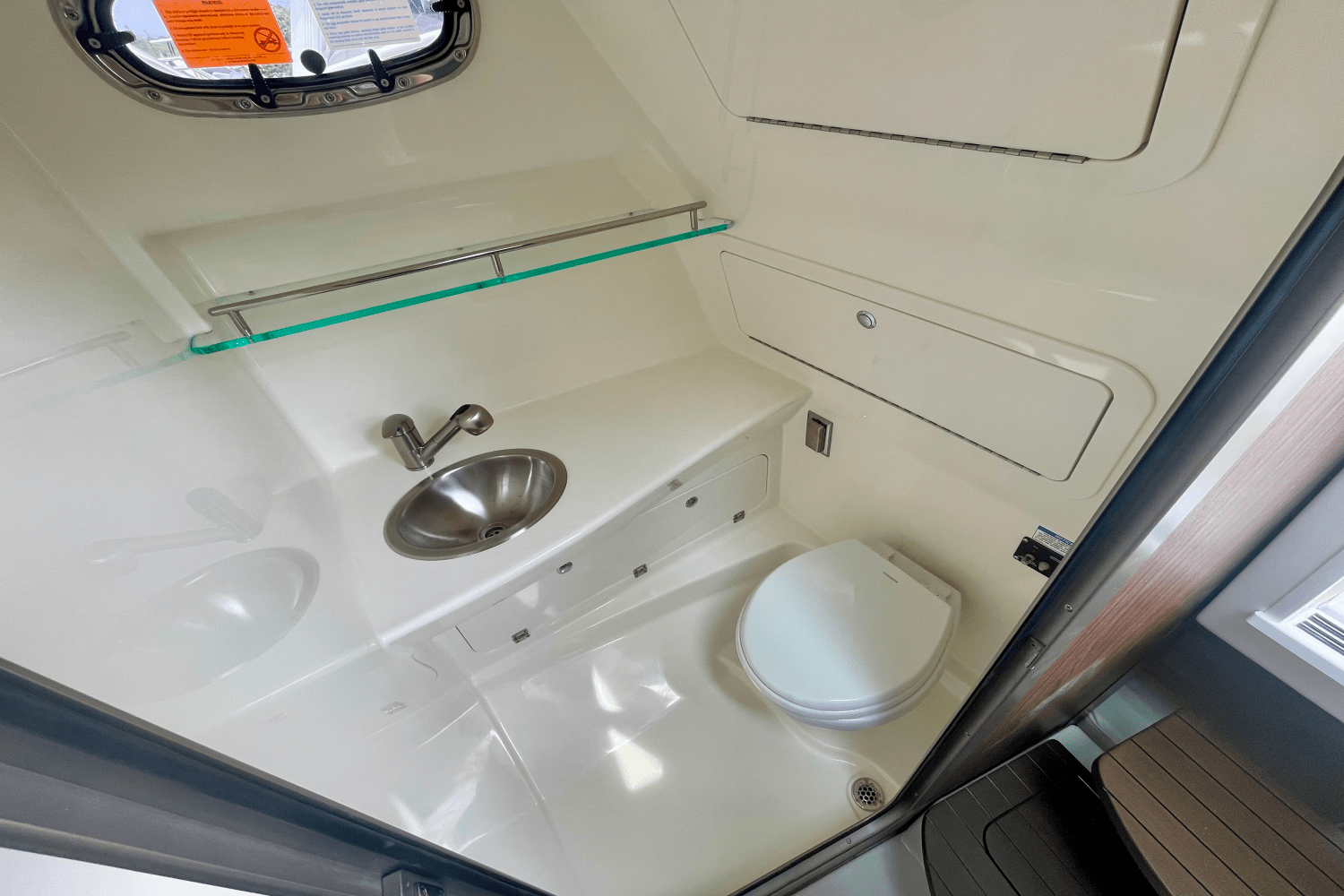 2025 Boston Whaler 285 Conquest Image Thumbnail #26