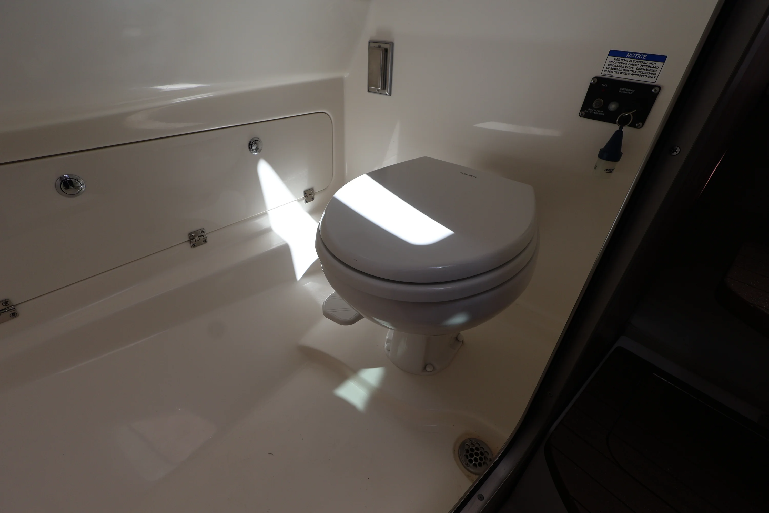 2026 Boston Whaler 285 Conquest Image Thumbnail #27