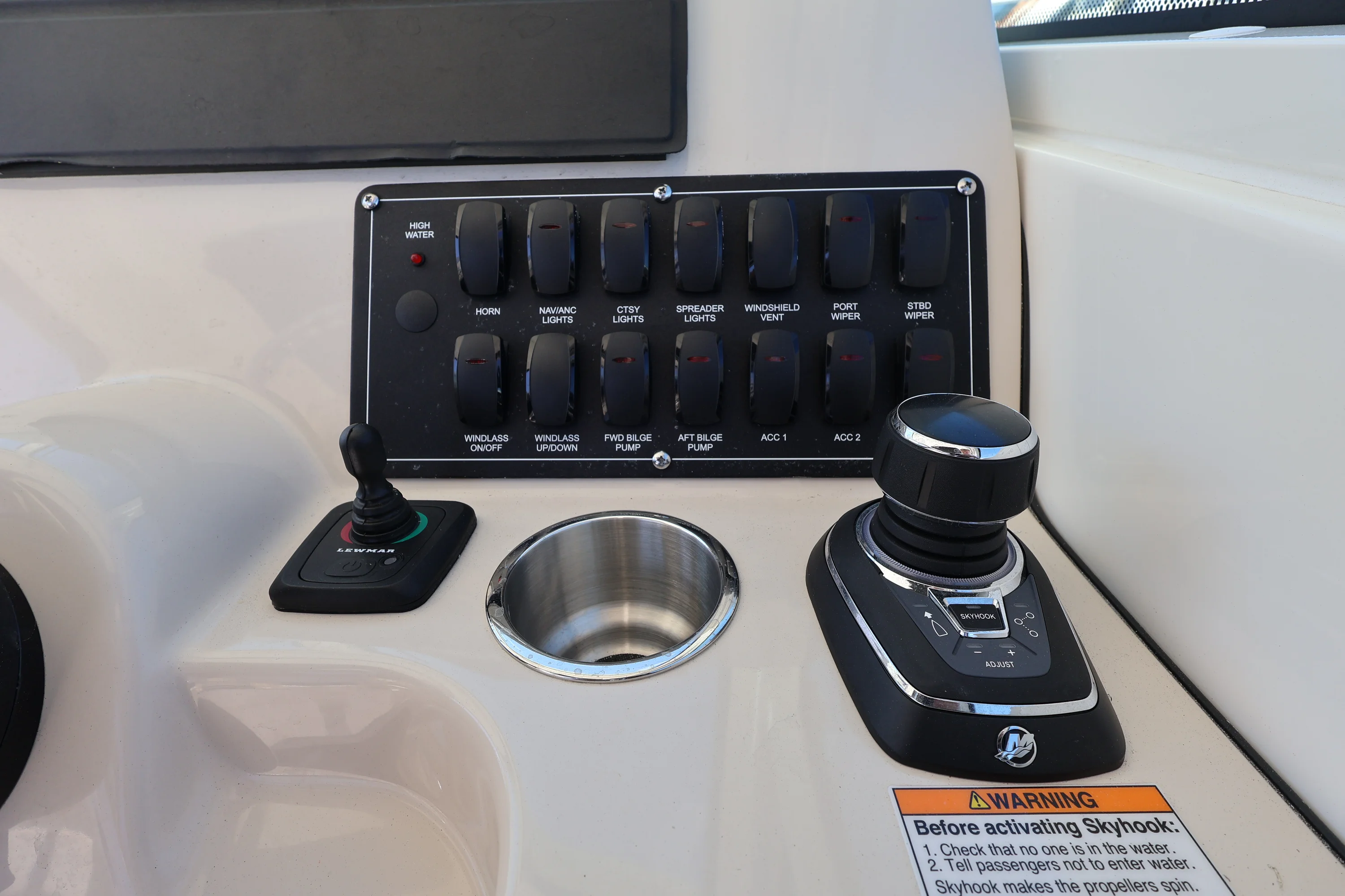 2026 Boston Whaler 285 Conquest Image Thumbnail #19