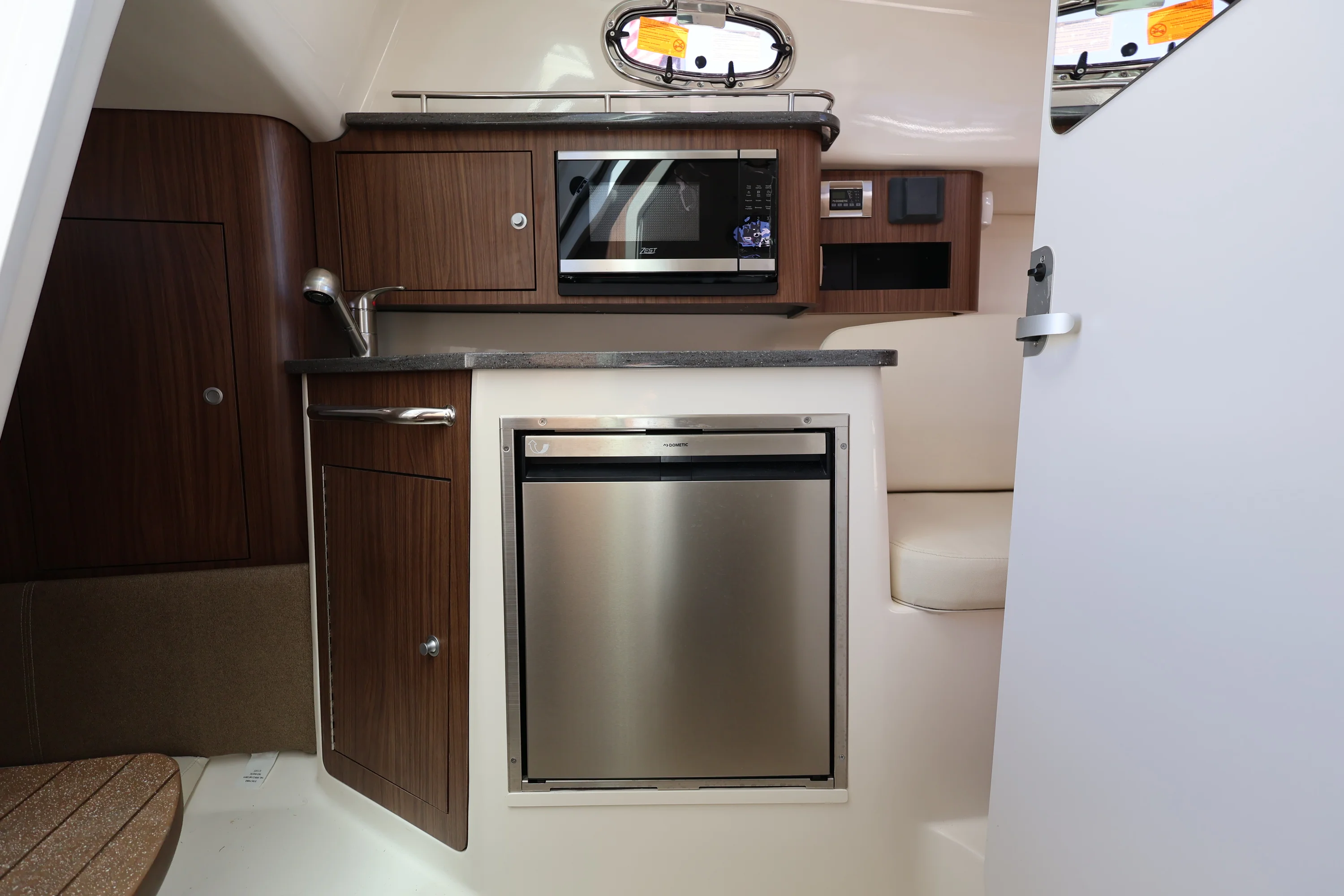 2026 Boston Whaler 285 Conquest Image Thumbnail #25