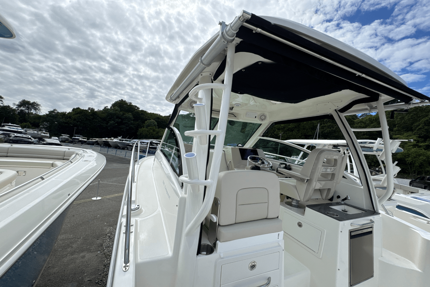 2026 Boston Whaler 285 Conquest Image Thumbnail #42