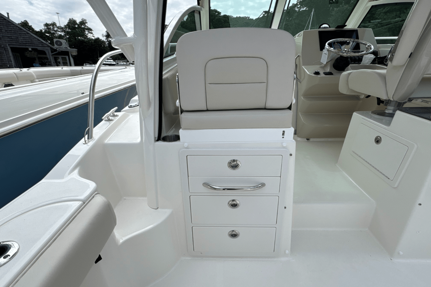 2026 Boston Whaler 285 Conquest Image Thumbnail #20