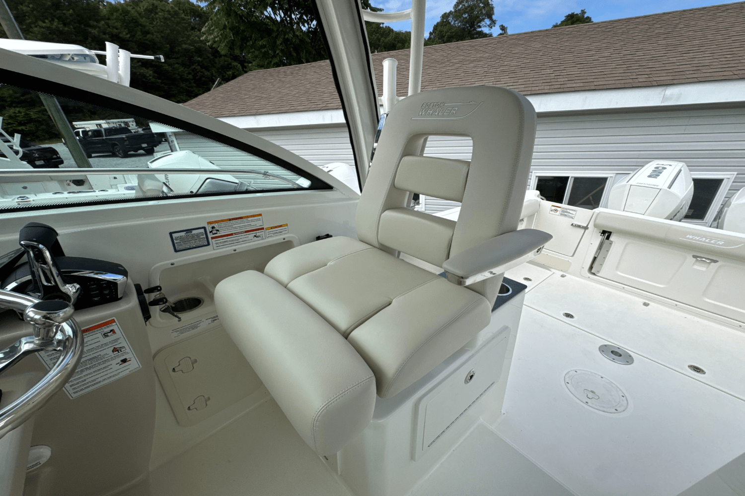2026 Boston Whaler 285 Conquest Image Thumbnail #28