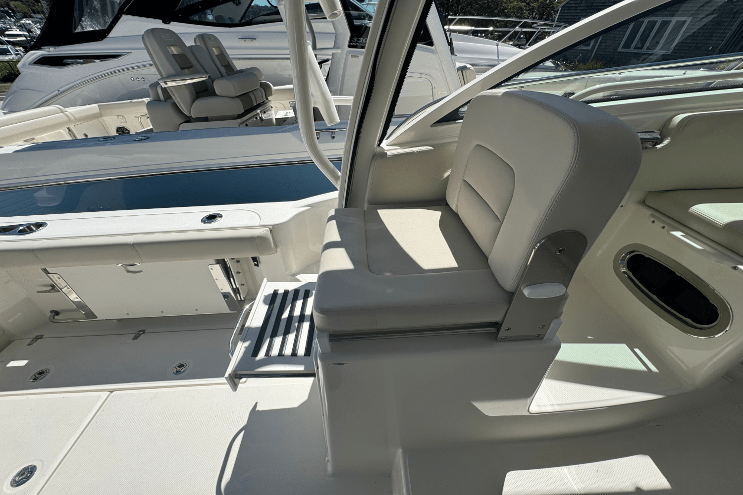 2026 Boston Whaler 285 Conquest Image Thumbnail #24