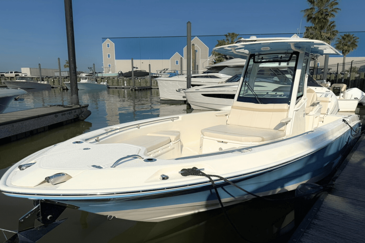 2025 Boston Whaler 280 Dauntless Image Thumbnail #1