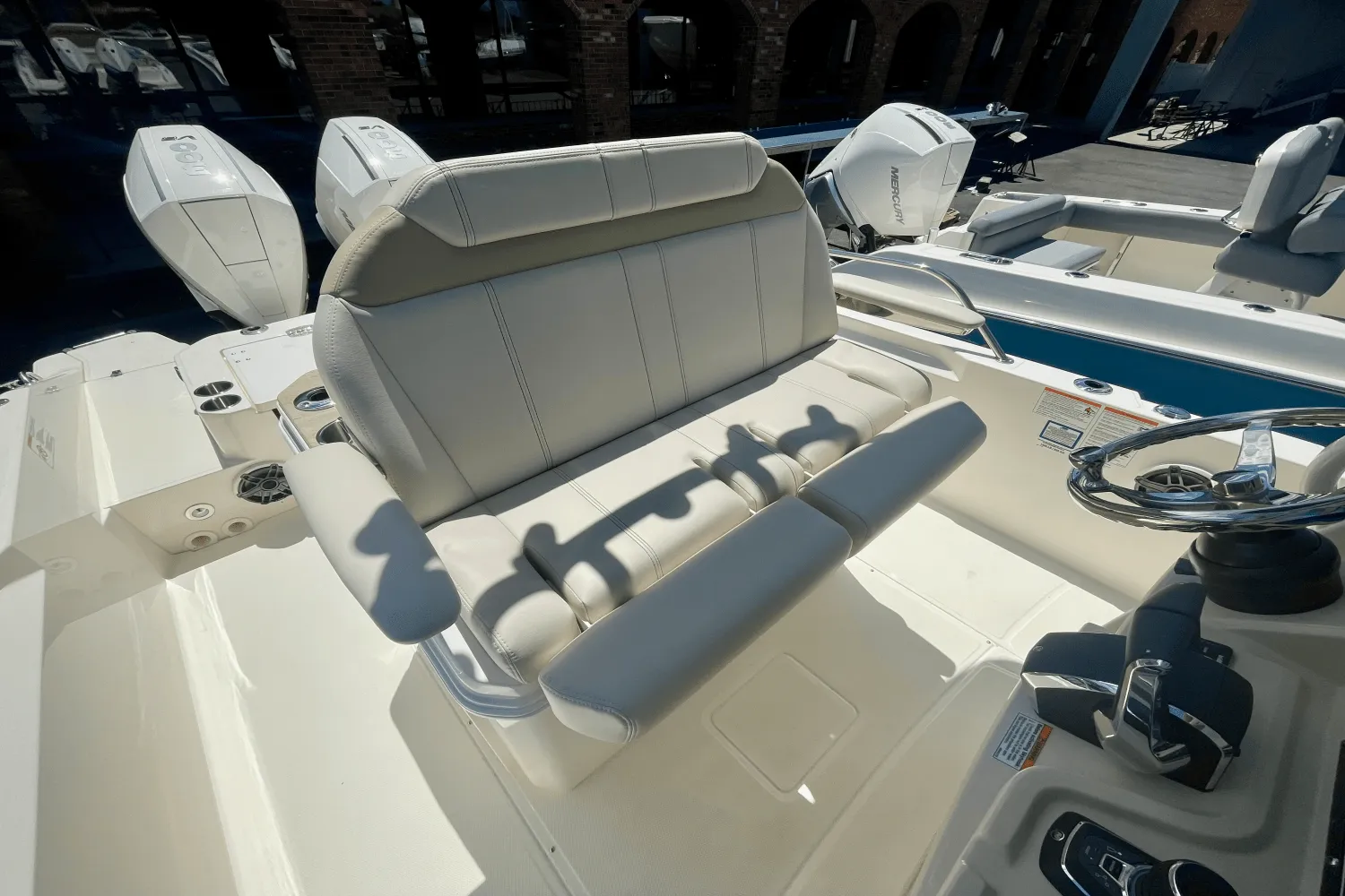2025 Boston Whaler 280 Dauntless Image Thumbnail #13