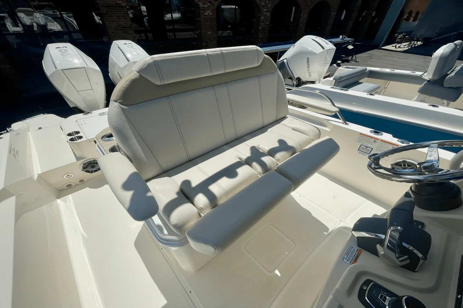 2025 Boston Whaler 280 Dauntless Image Thumbnail #13