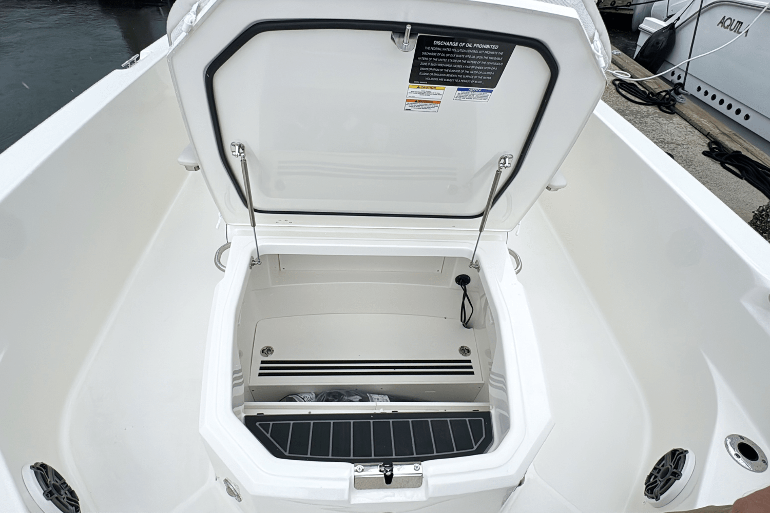 2025 Boston Whaler 280 Dauntless Image Thumbnail #14