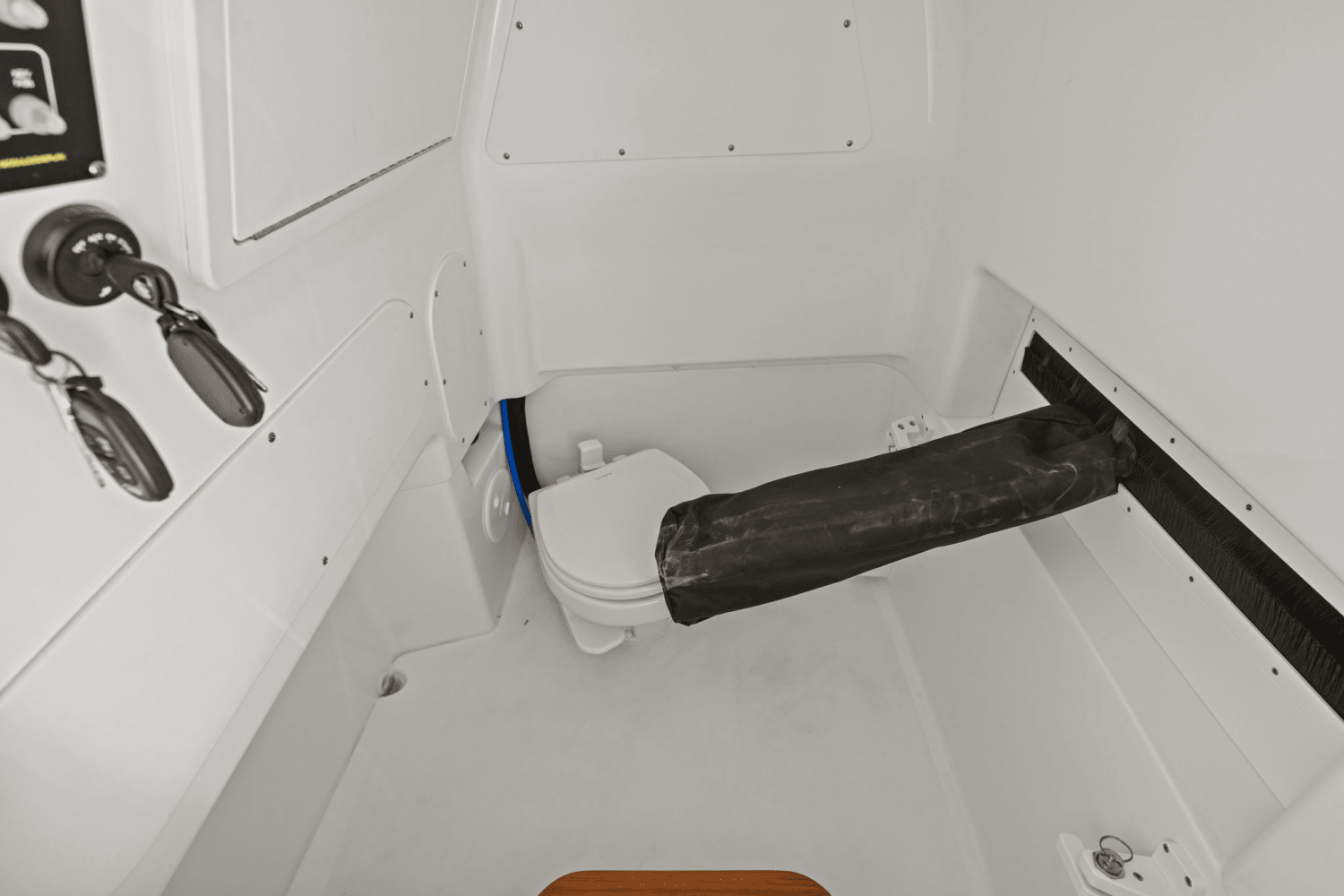 2025 Boston Whaler 280 Dauntless Image Thumbnail #29