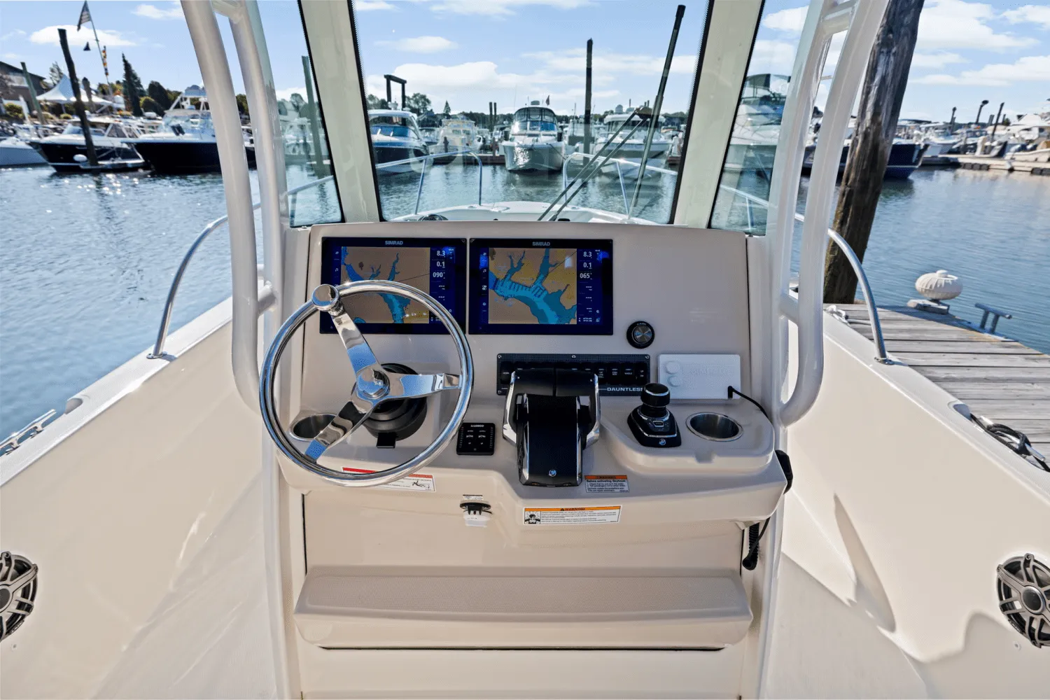 2025 Boston Whaler 280 Dauntless Image Thumbnail #20