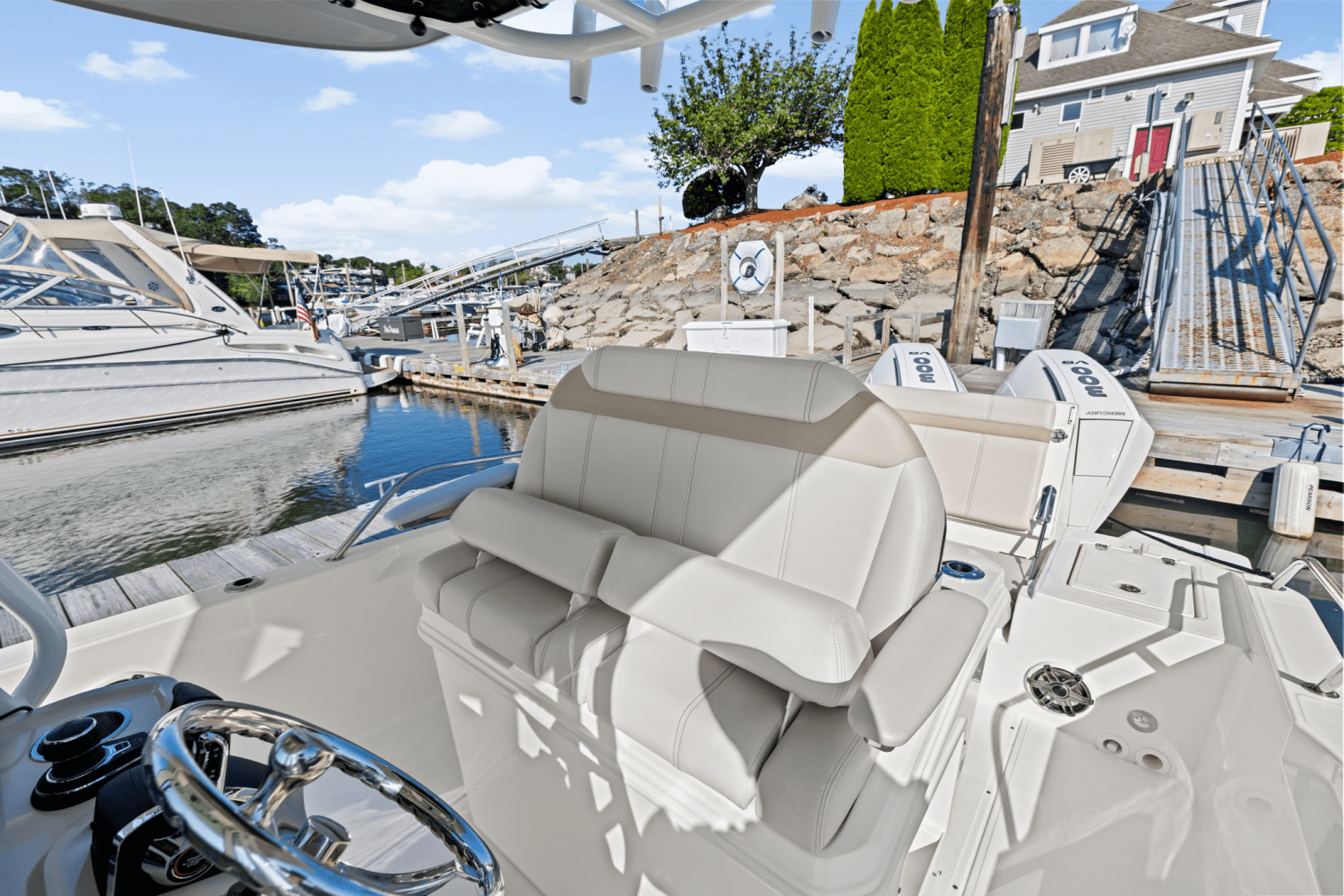 2025 Boston Whaler 280 Dauntless Image Thumbnail #17
