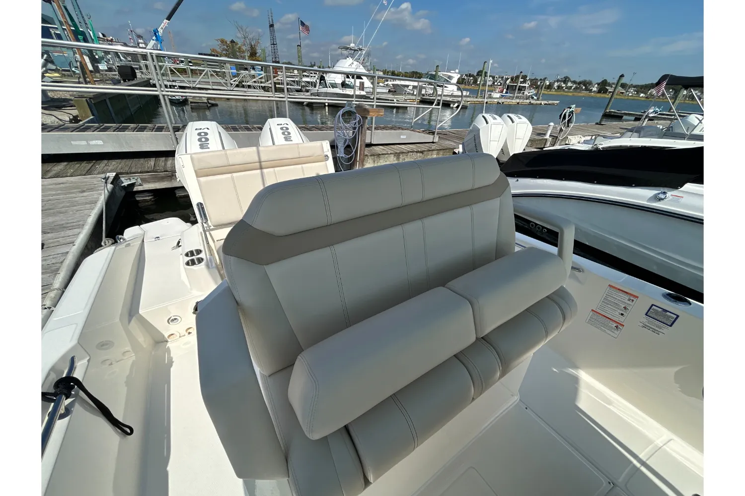 2025 Boston Whaler 280 Dauntless Image Thumbnail #12