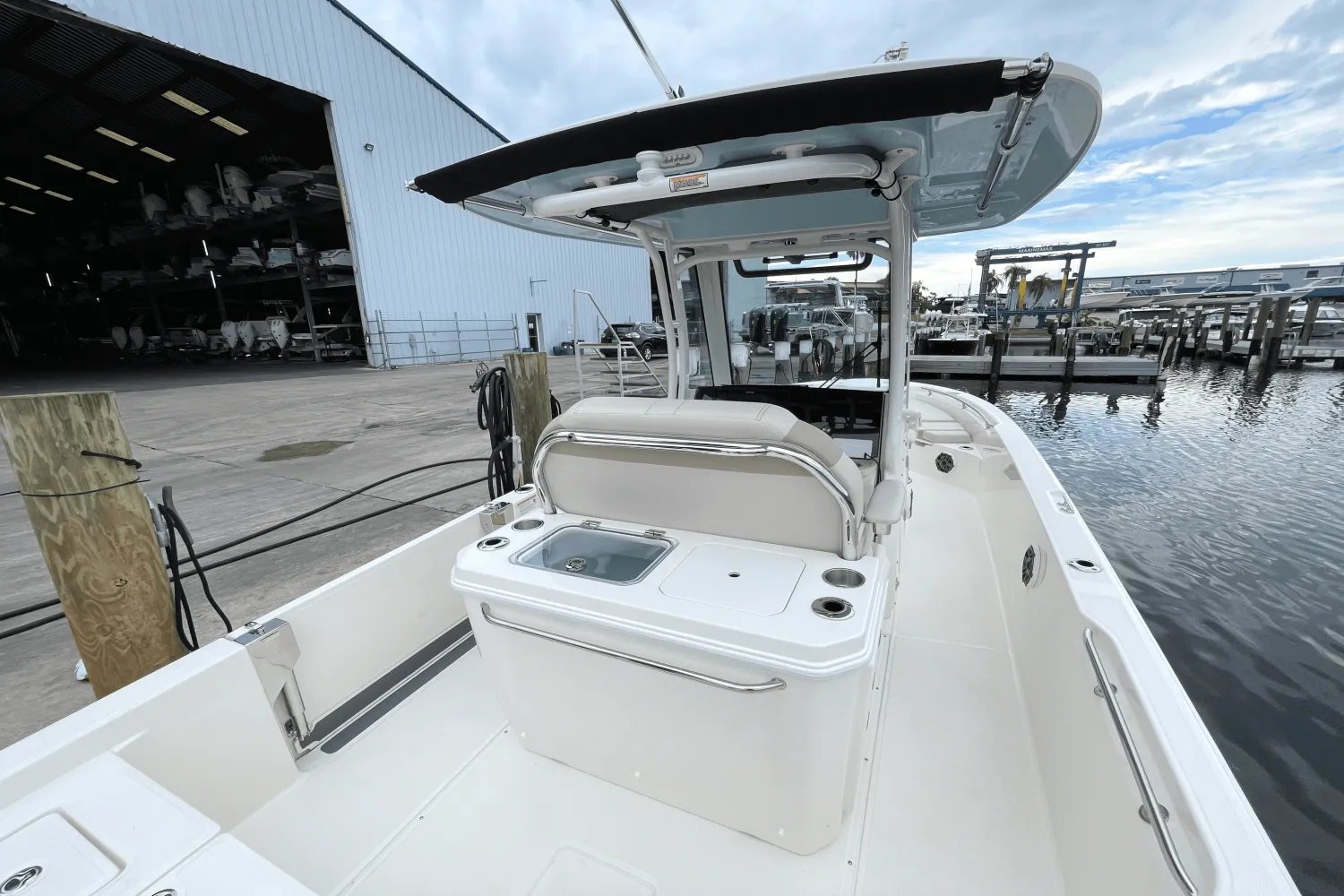 2026 Boston Whaler 280 Dauntless Image Thumbnail #7