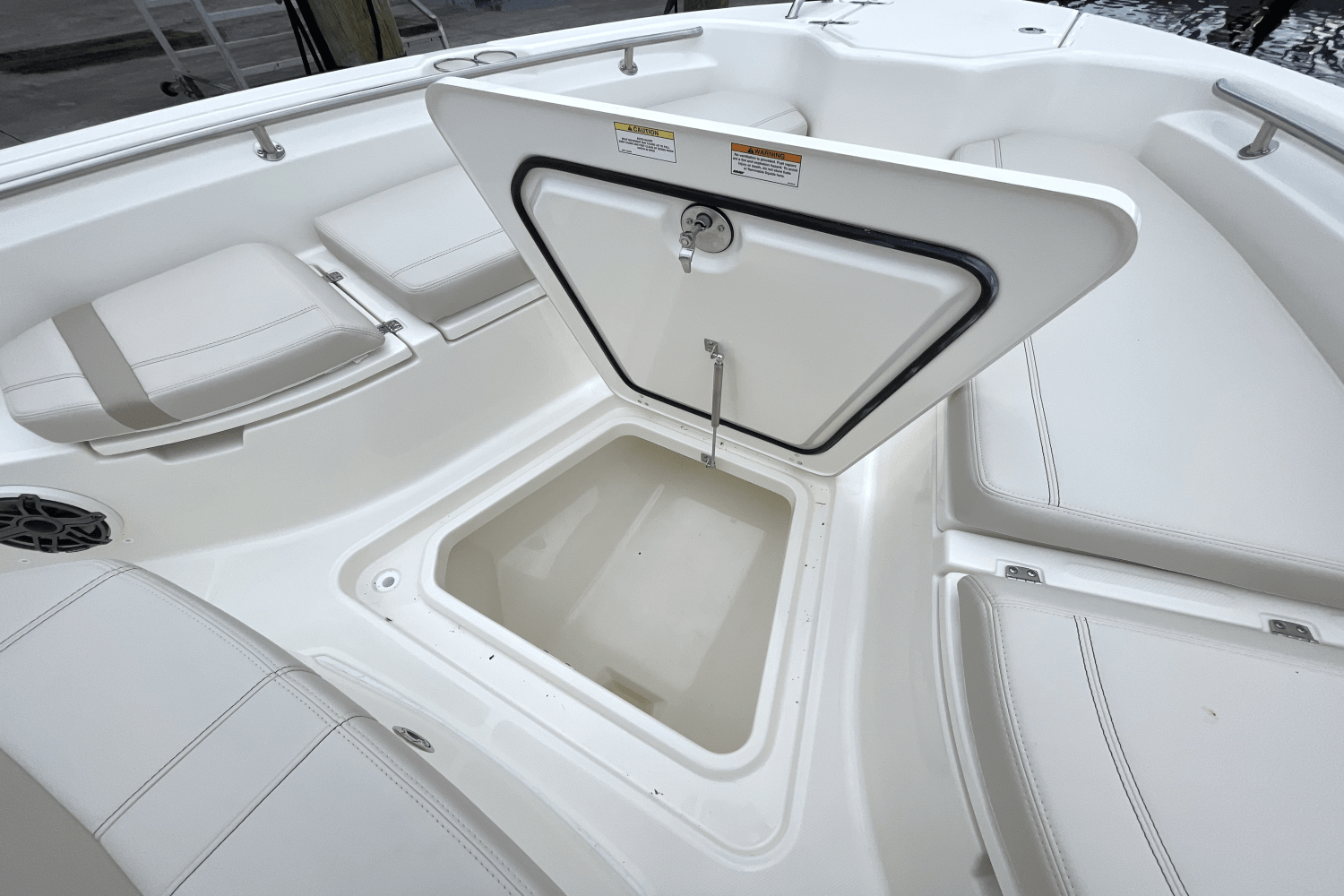 2026 Boston Whaler 280 Dauntless Image Thumbnail #25