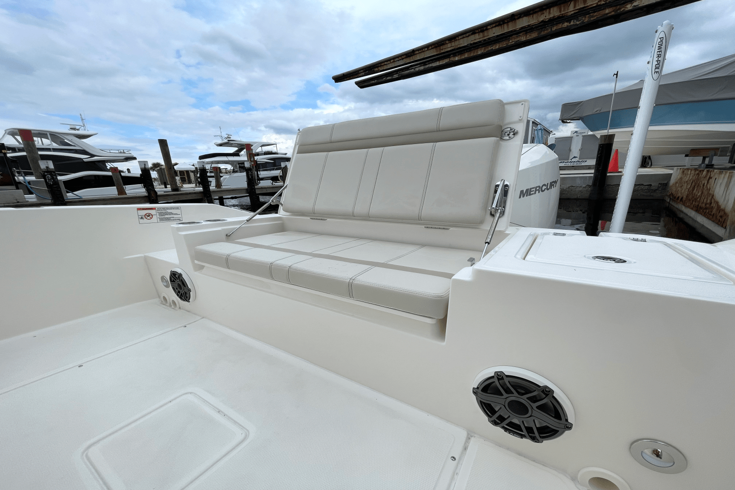 2026 Boston Whaler 280 Dauntless Image Thumbnail #6