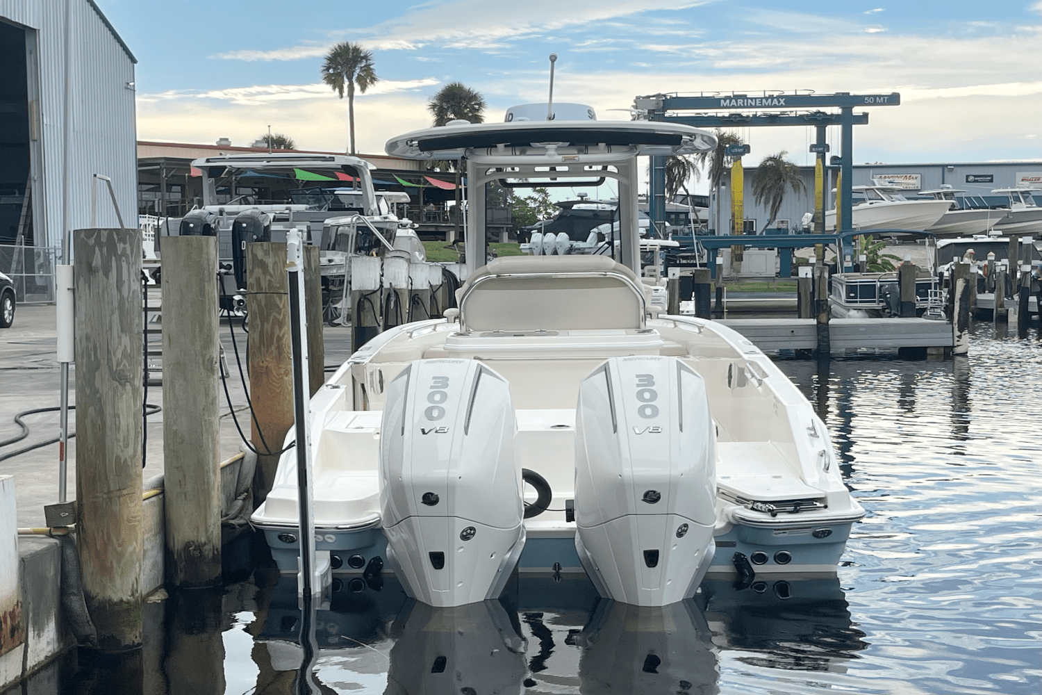 2026 Boston Whaler 280 Dauntless Image Thumbnail #2