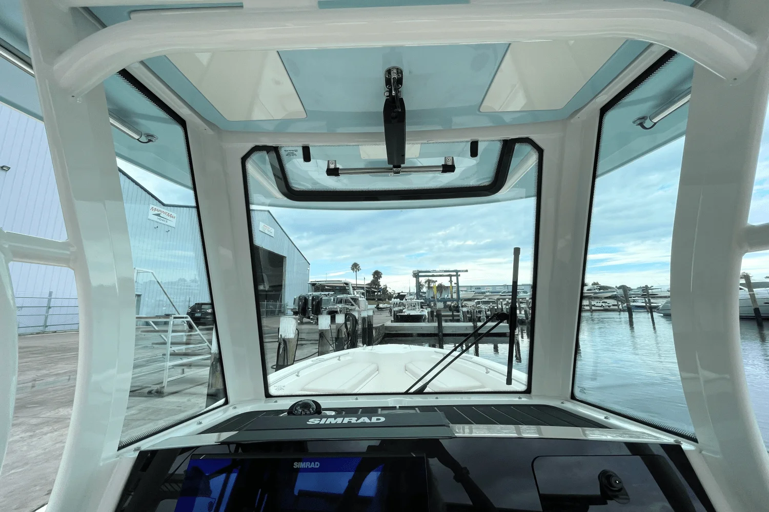 2026 Boston Whaler 280 Dauntless Image Thumbnail #16