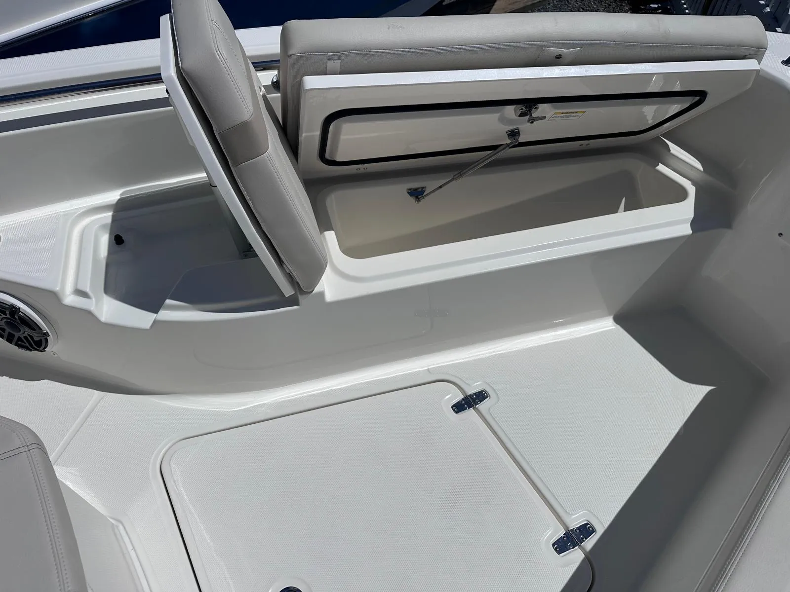 2026 Boston Whaler 280 Dauntless Image Thumbnail #19