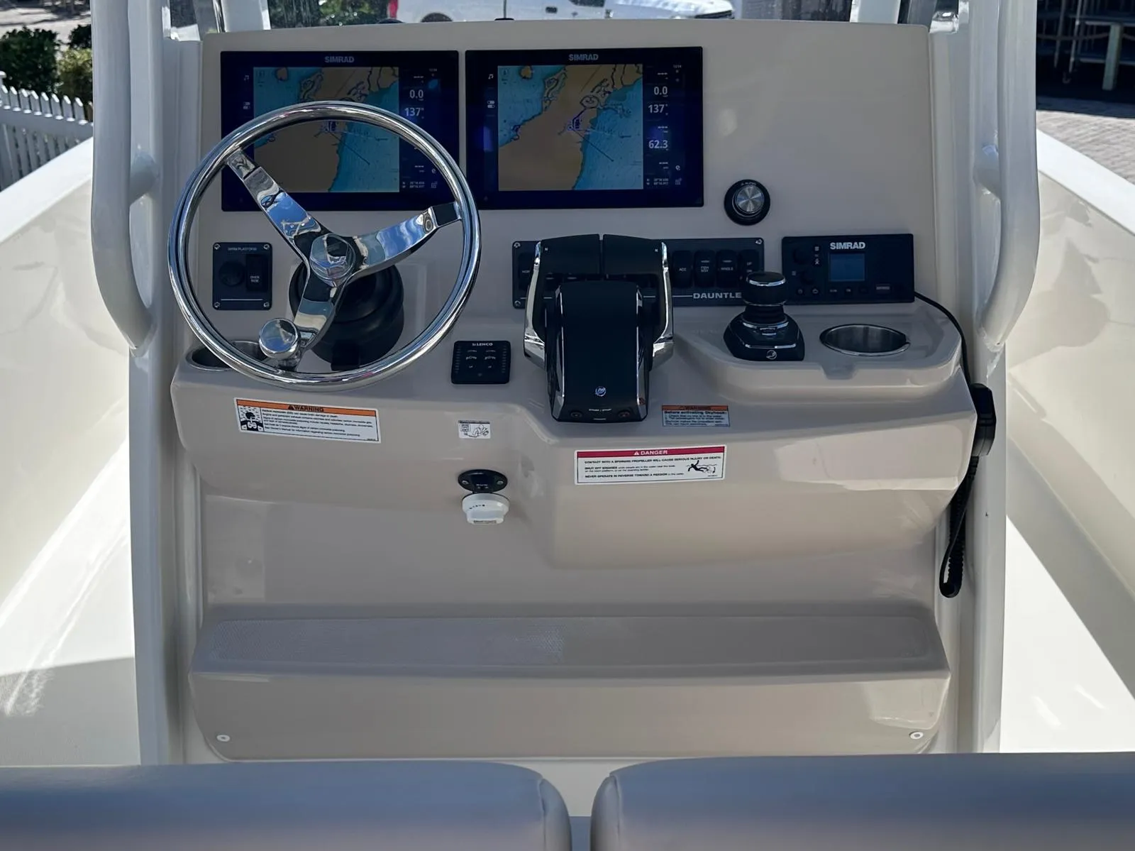 2026 Boston Whaler 280 Dauntless Image Thumbnail #26