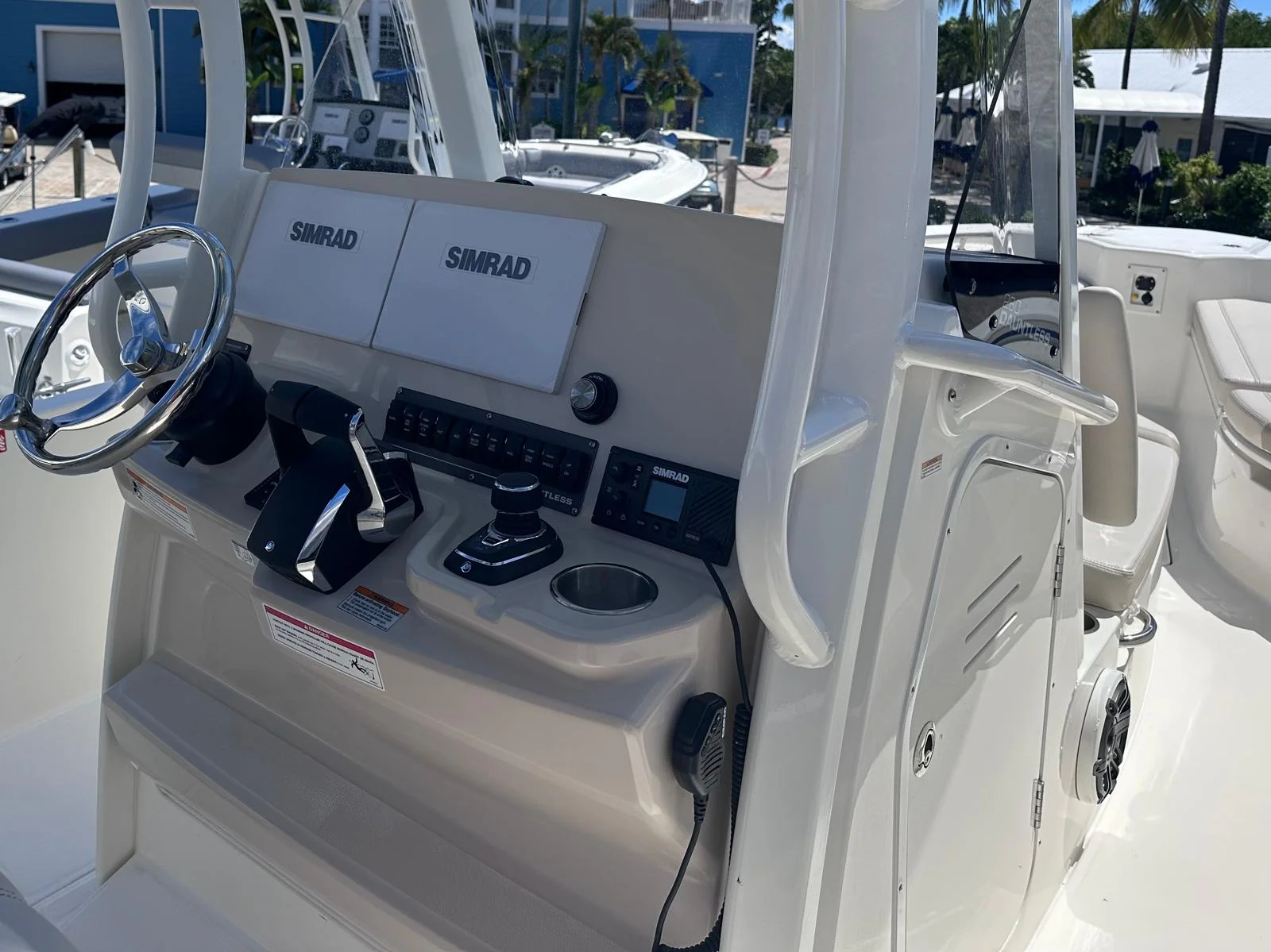 2026 Boston Whaler 280 Dauntless Image Thumbnail #24