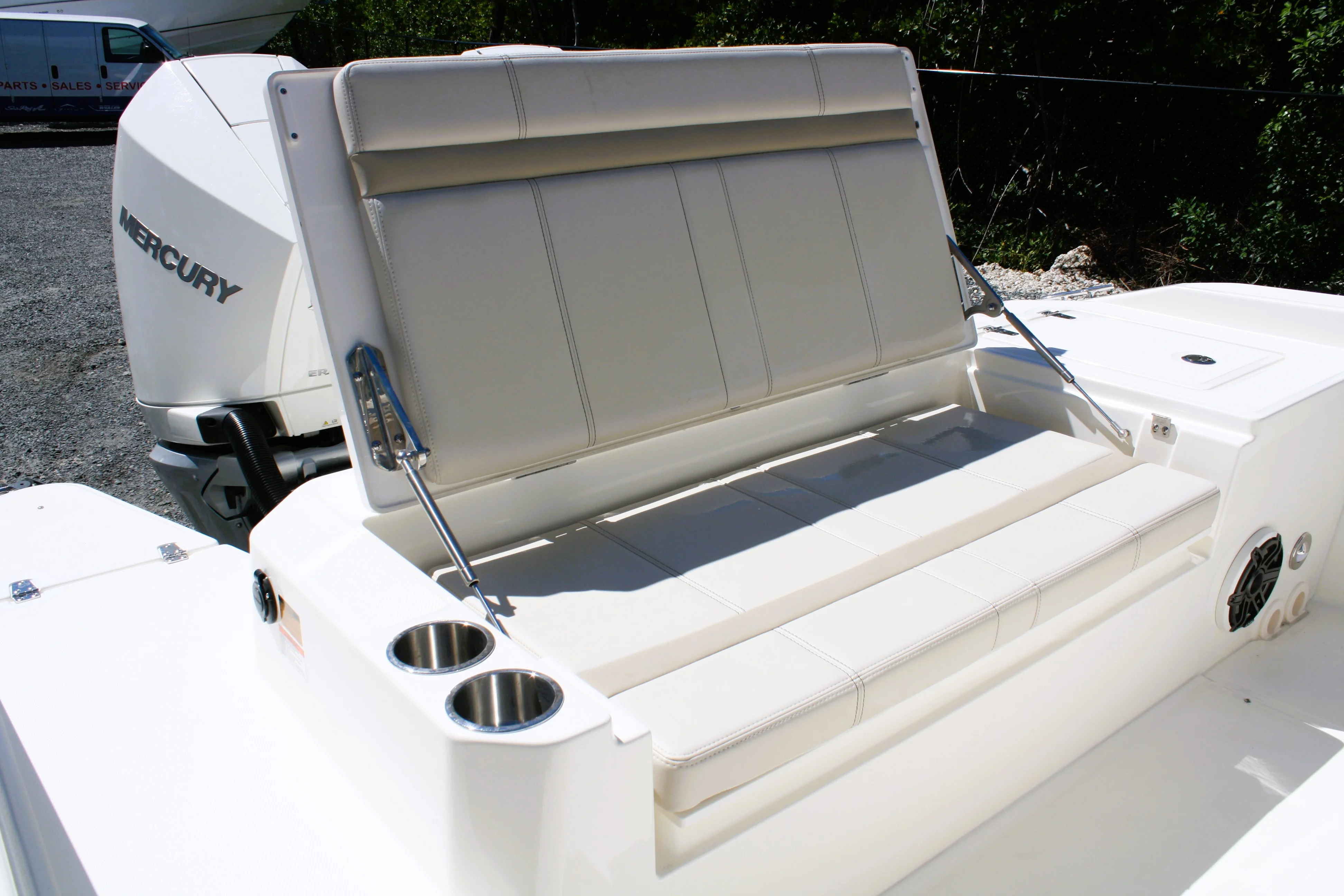 2026 Boston Whaler 280 Dauntless Image Thumbnail #12