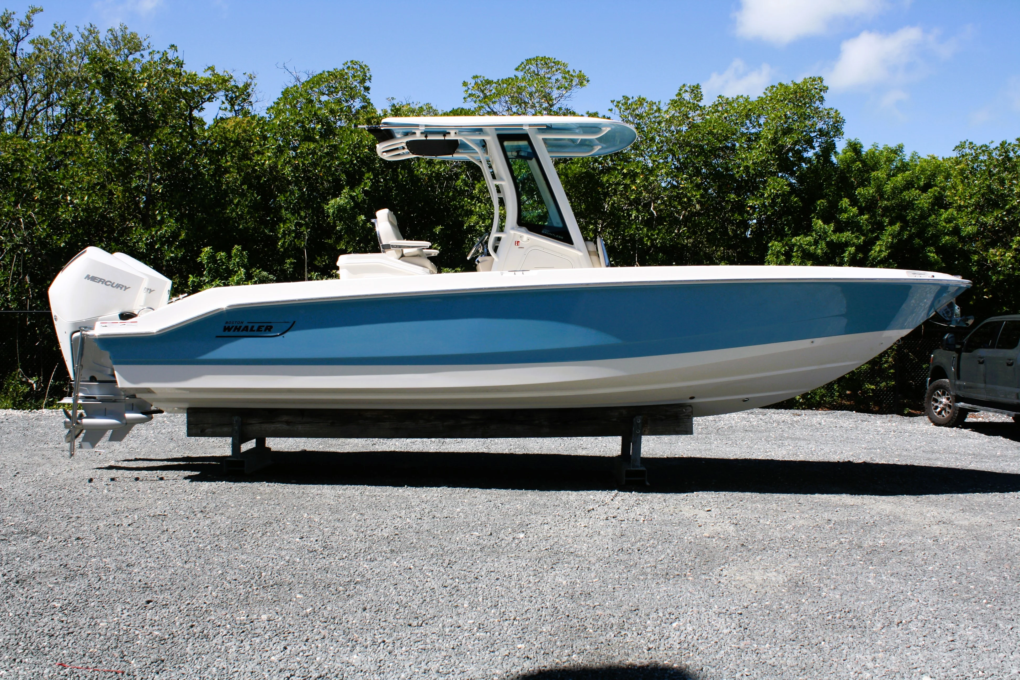 2026 Boston Whaler 280 Dauntless Image Thumbnail #5