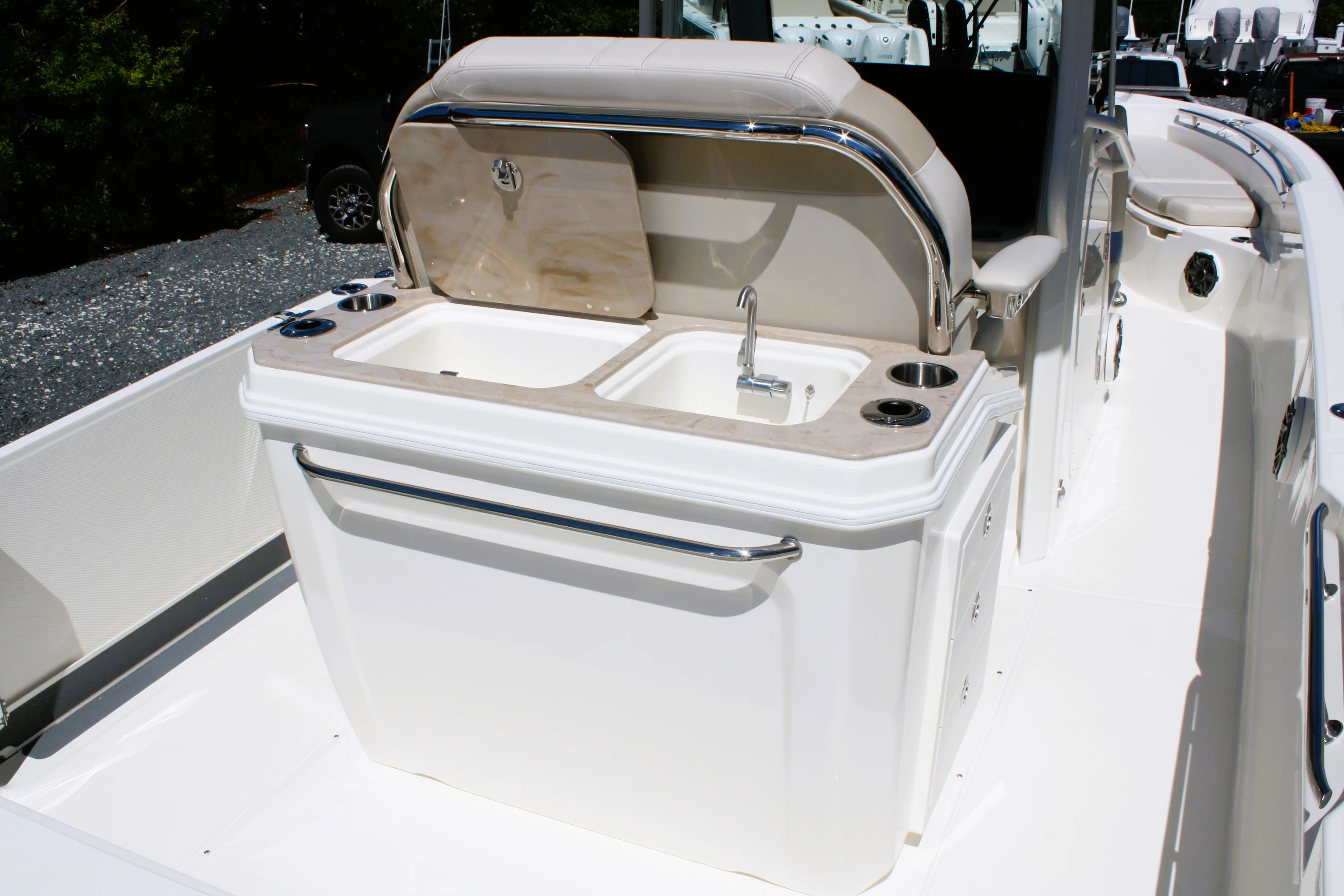 2026 Boston Whaler 280 Dauntless Image Thumbnail #19