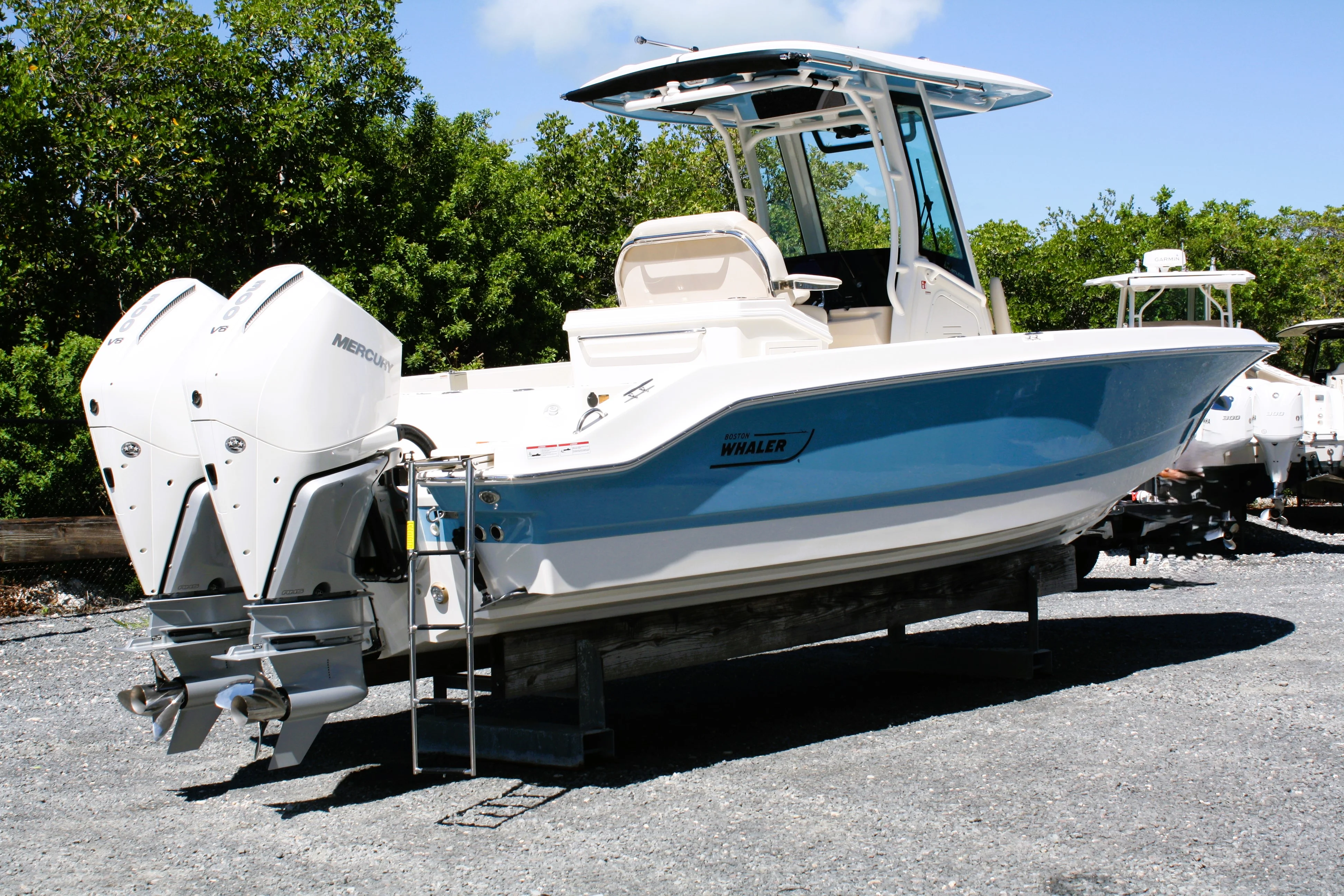 2026 Boston Whaler 280 Dauntless Image Thumbnail #4