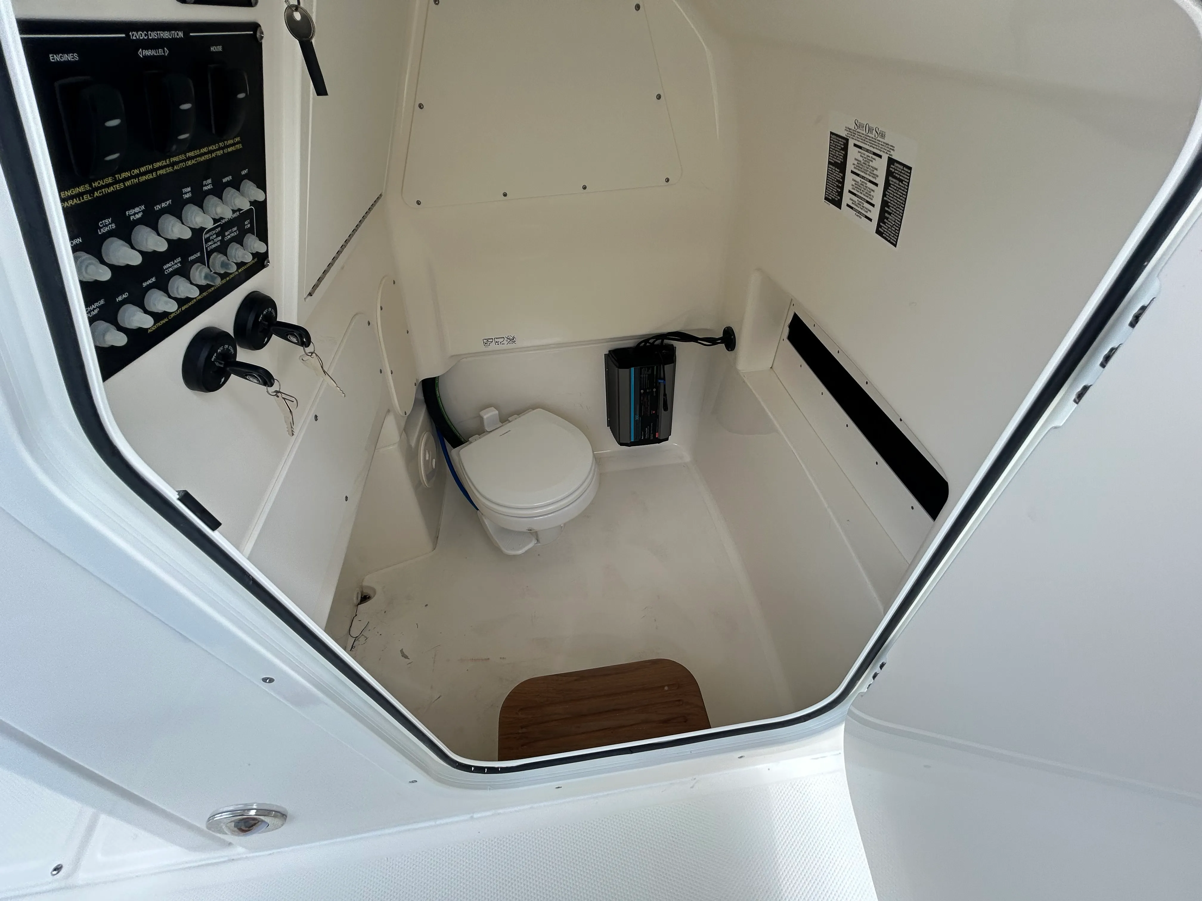 2026 Boston Whaler 280 Dauntless Image Thumbnail #15