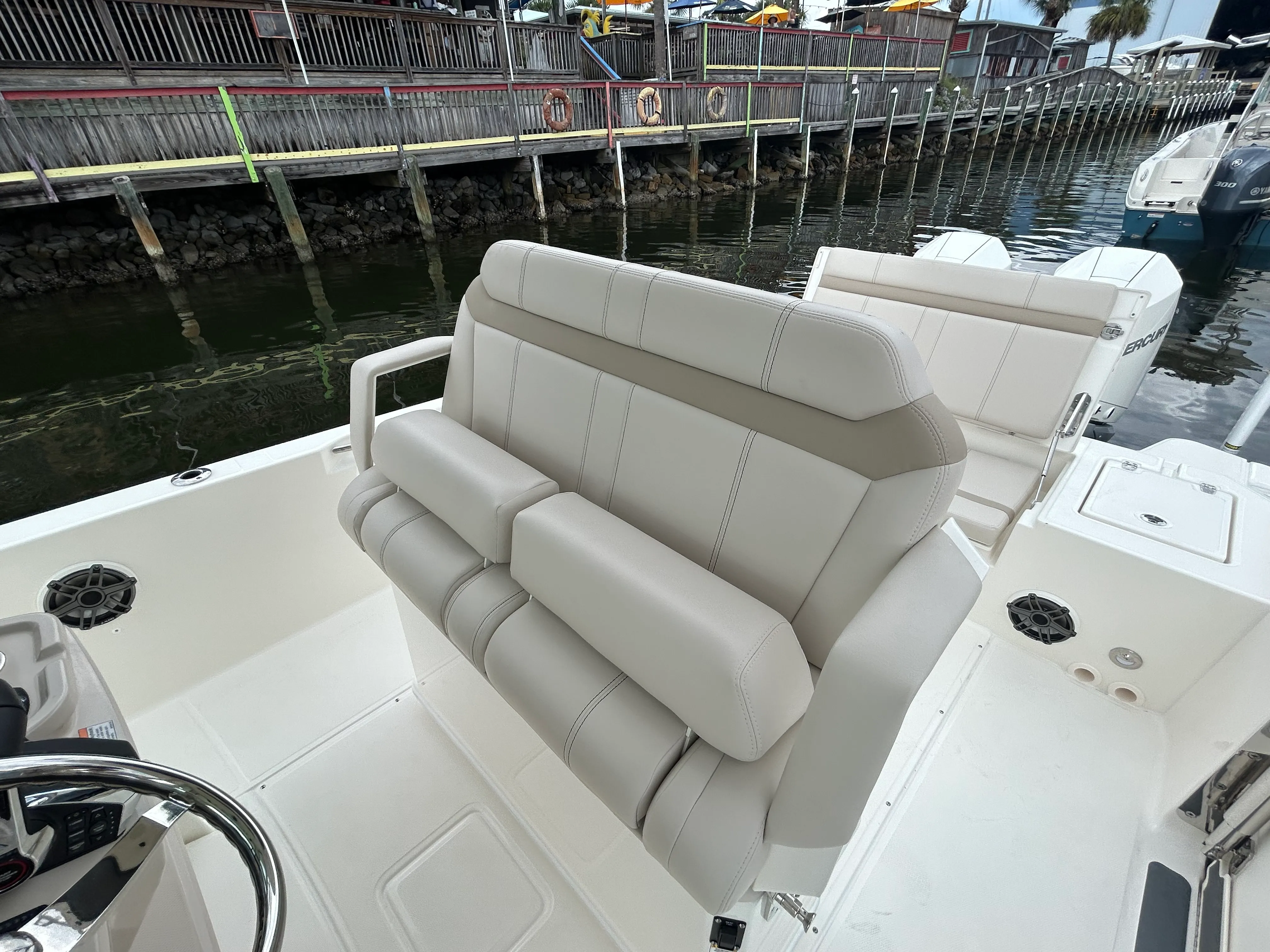 2026 Boston Whaler 280 Dauntless Image Thumbnail #11