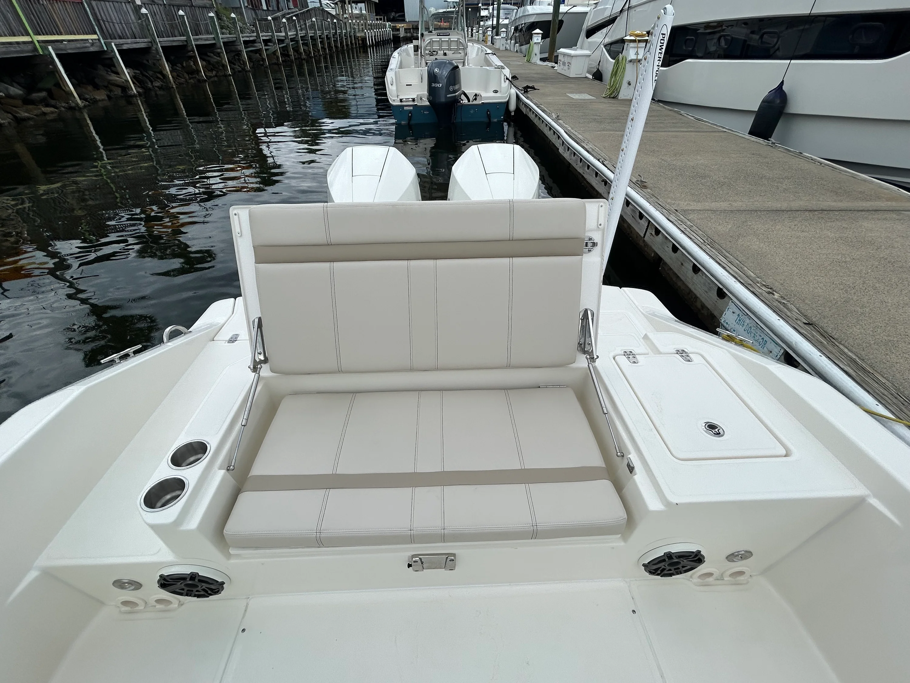 2026 Boston Whaler 280 Dauntless Image Thumbnail #7
