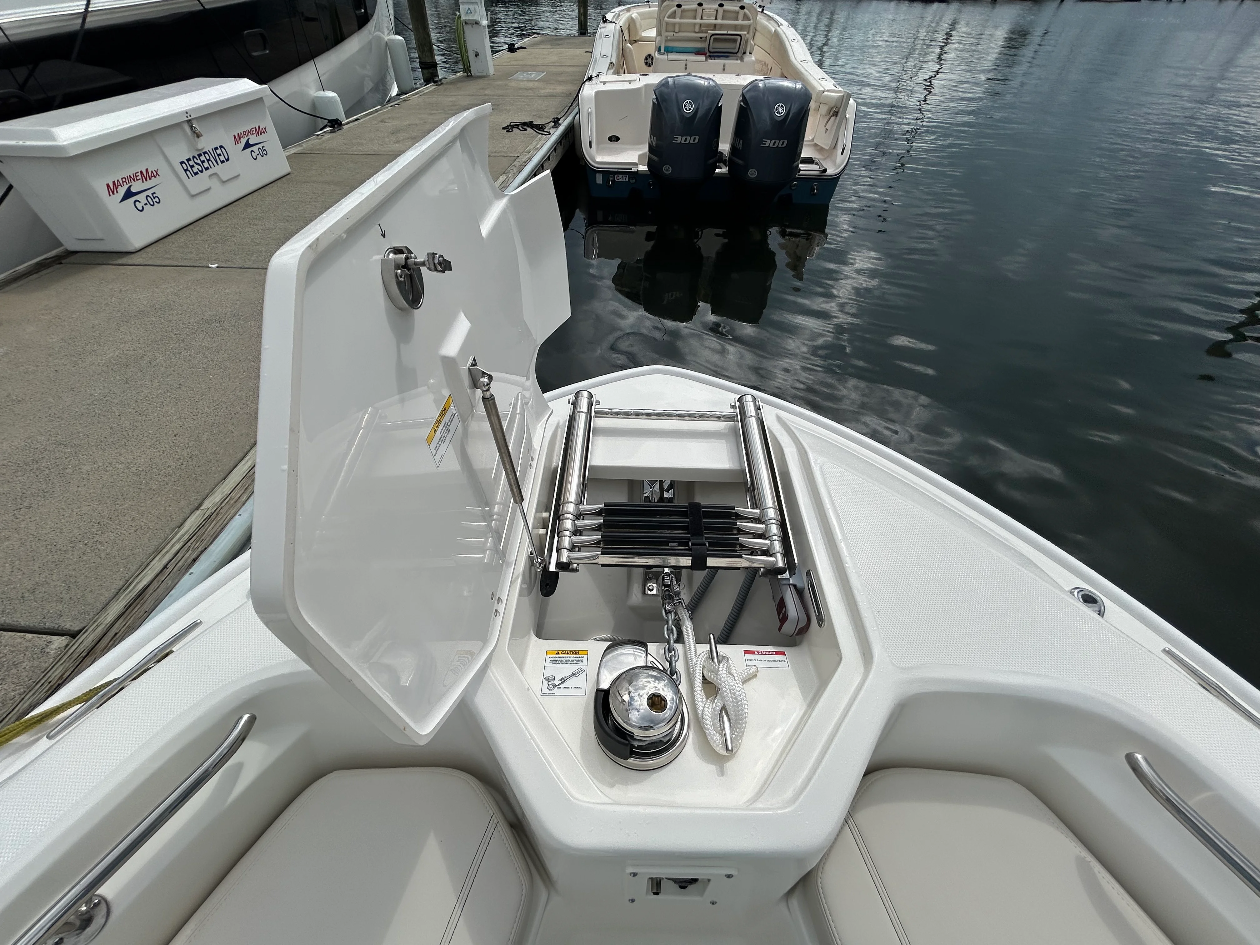 2026 Boston Whaler 280 Dauntless Image Thumbnail #23