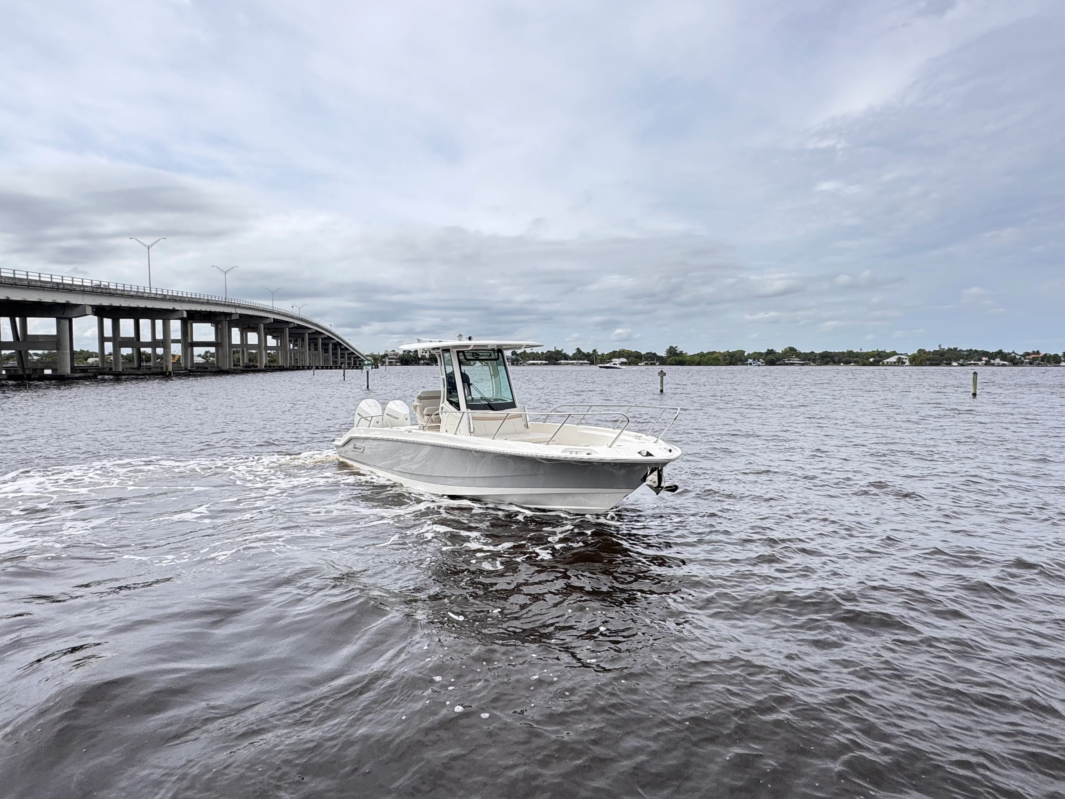 2026 Boston Whaler 280 Dauntless Image Thumbnail #2