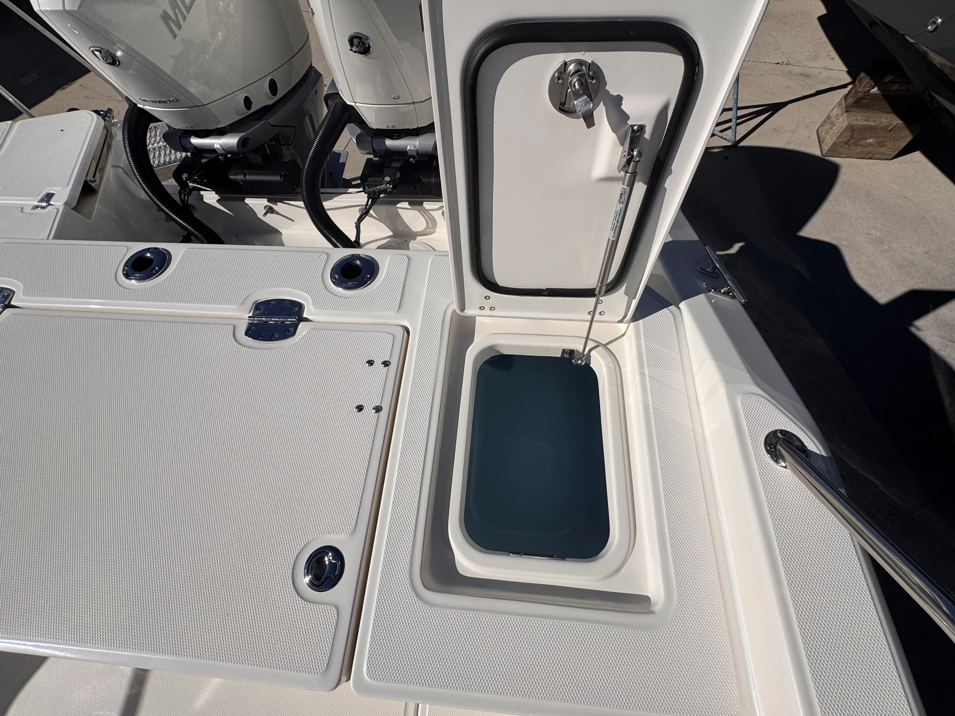 2026 Boston Whaler 280 Dauntless Image Thumbnail #12