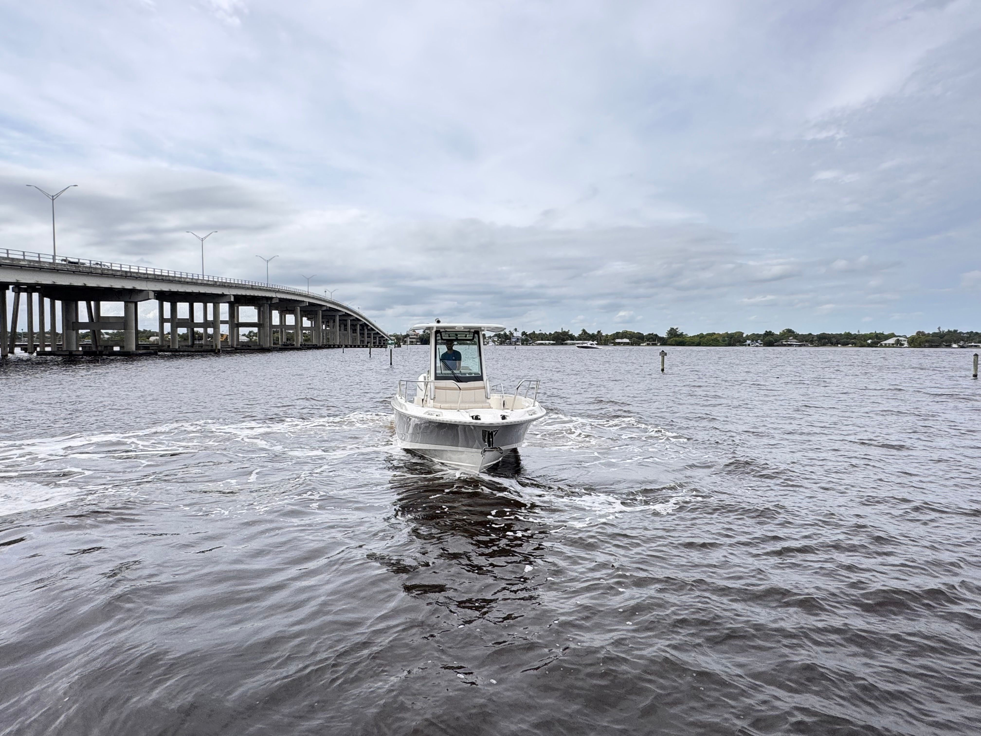 2026 Boston Whaler 280 Dauntless Image Thumbnail #3