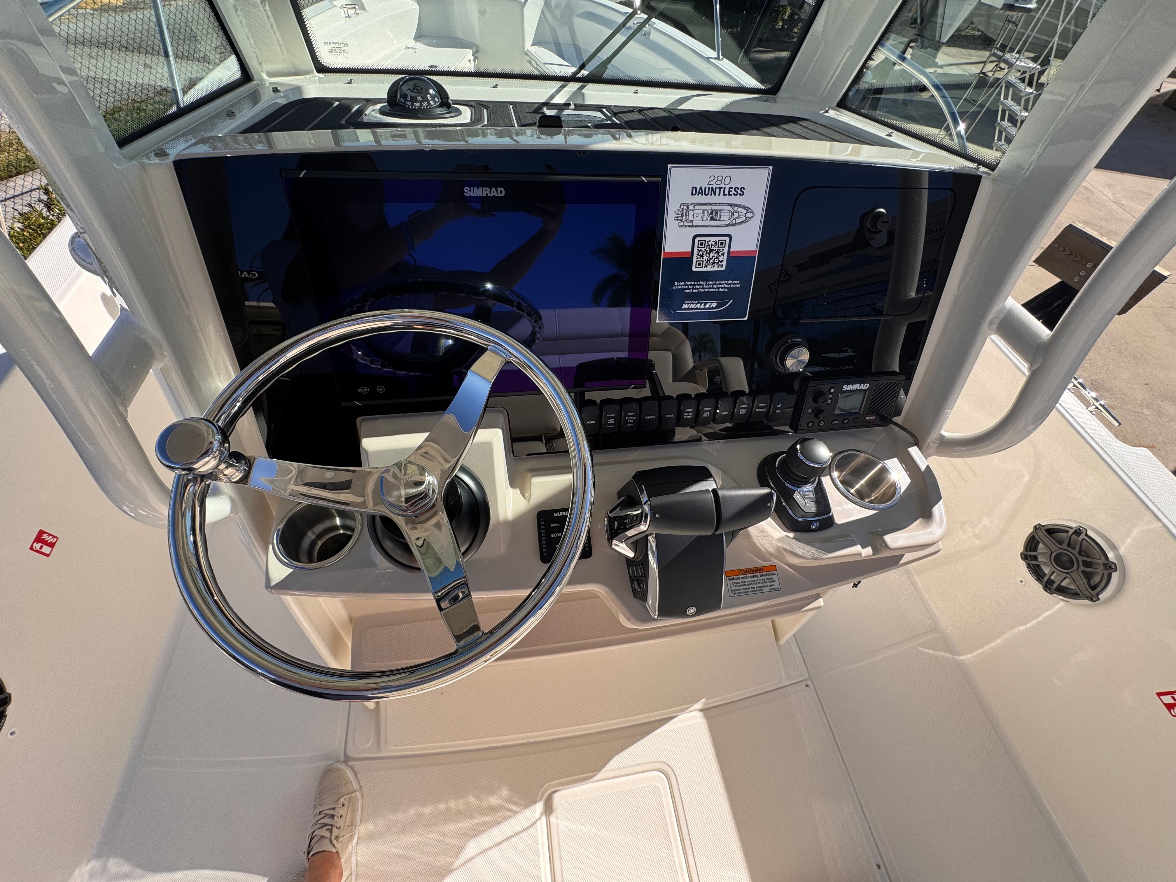 2026 Boston Whaler 280 Dauntless Image Thumbnail #18