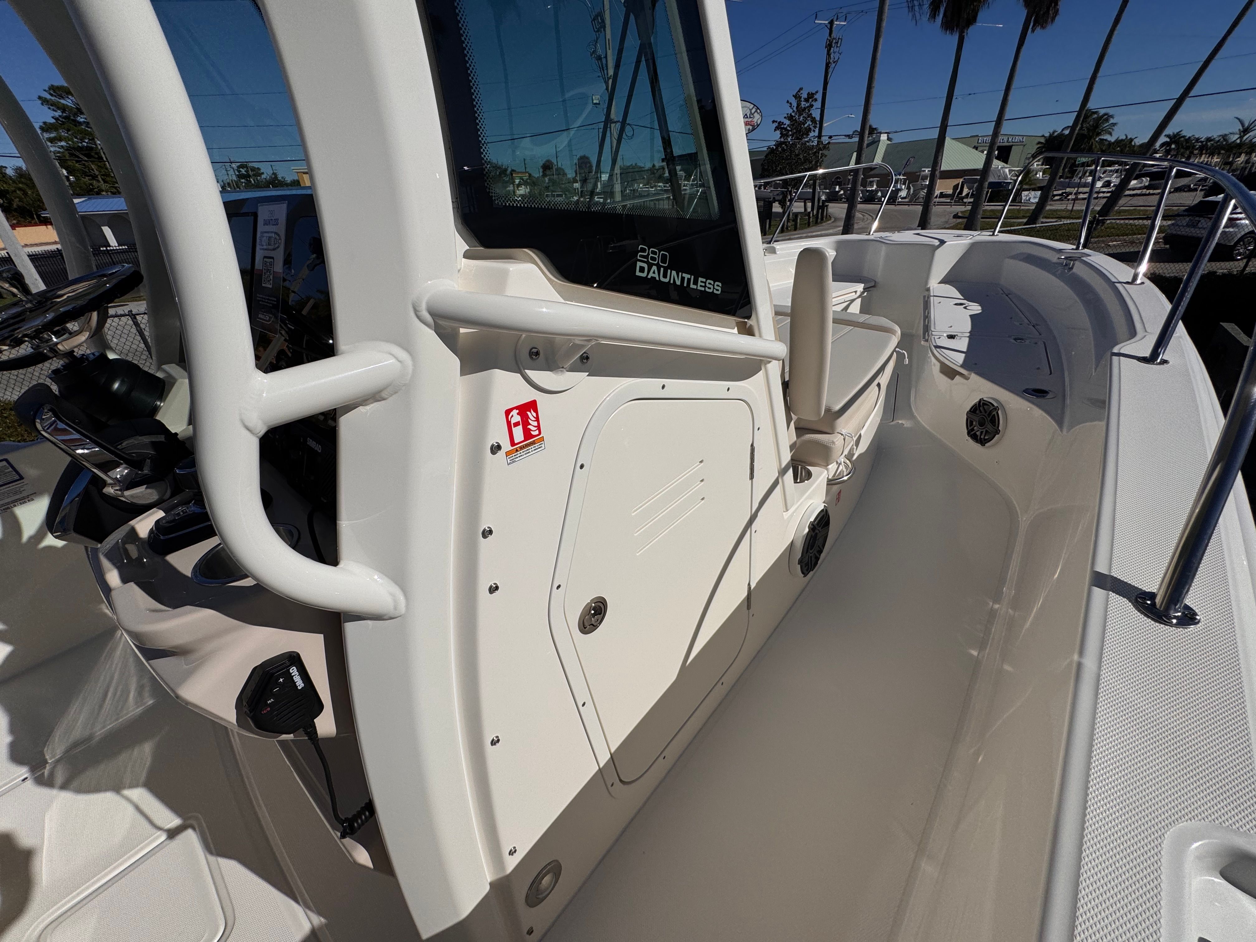 2026 Boston Whaler 280 Dauntless Image Thumbnail #20