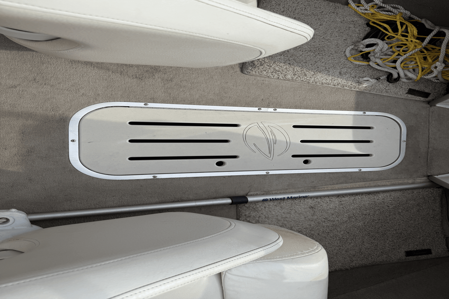 2006 Crownline
                                                             180BR Image Thumbnail #22