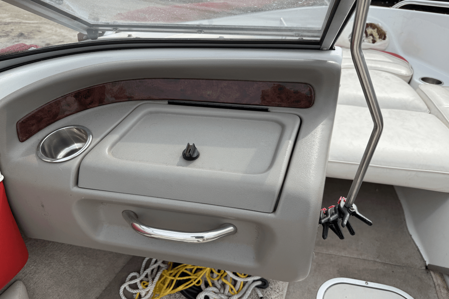2006 Crownline
                                                             180BR Image Thumbnail #18