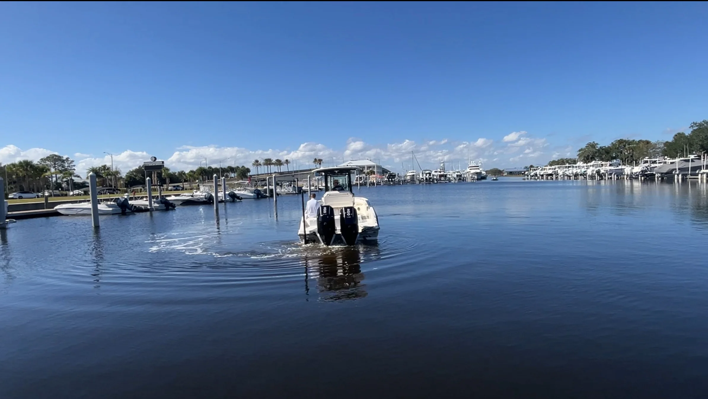 2026 Boston Whaler 280 Dauntless Image Thumbnail #3